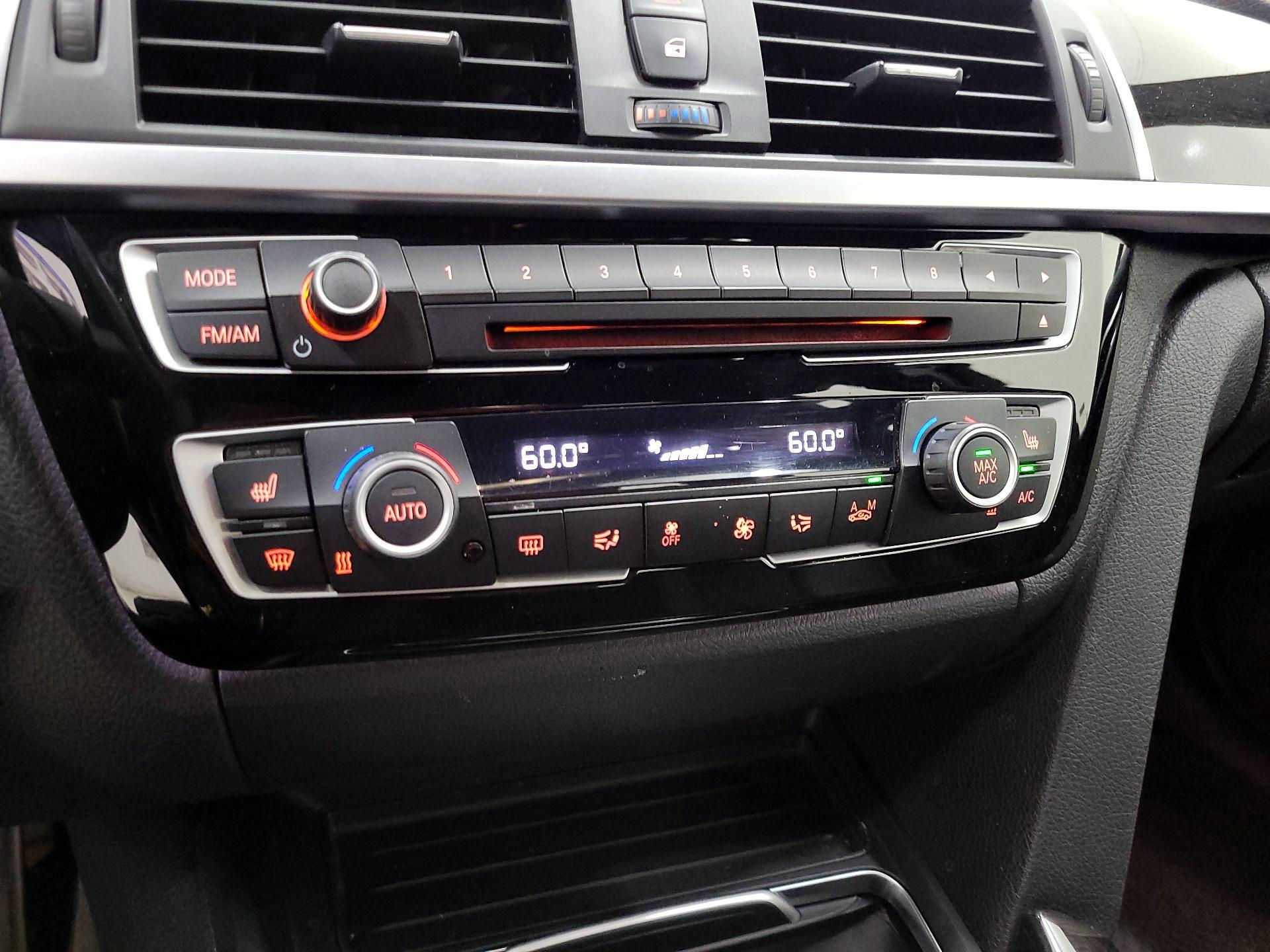 Thumbnail: 2018 BMW 3 Series - 17