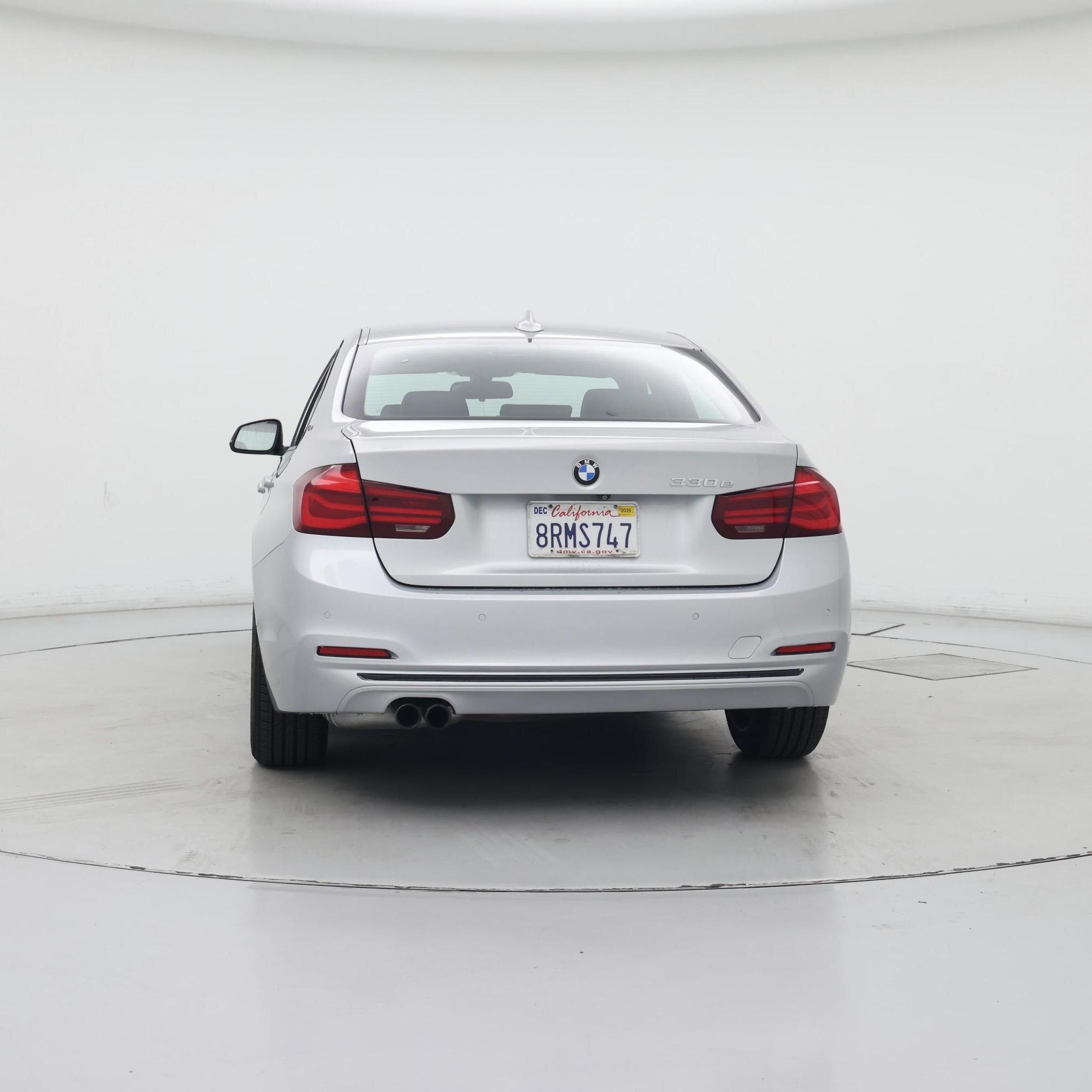 Thumbnail: 2018 BMW 3 Series - 6