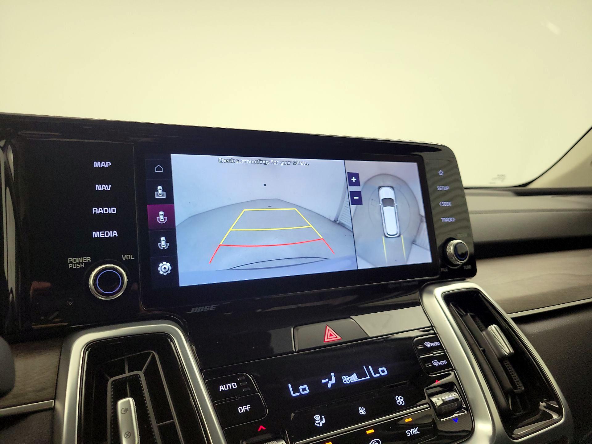 Thumbnail: 2022 Kia Sorento - 15