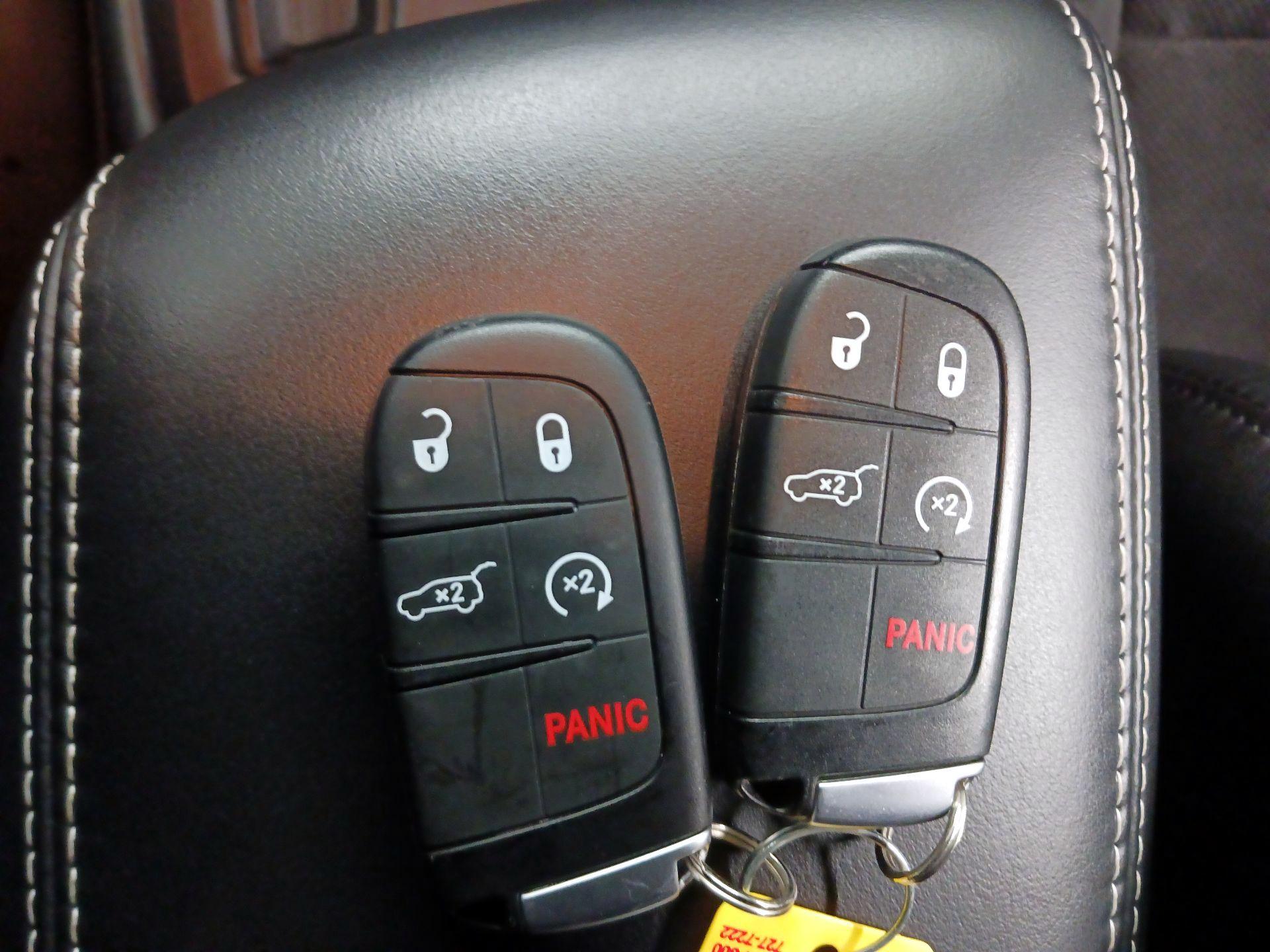 Thumbnail: 2021 Dodge Durango - 18