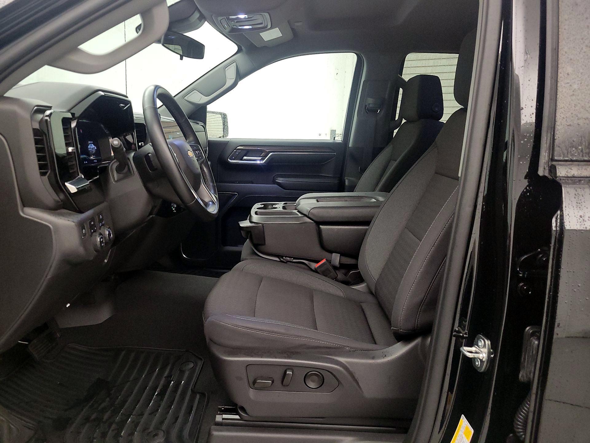 Thumbnail: 2024 Chevrolet Silverado 1500 - 11