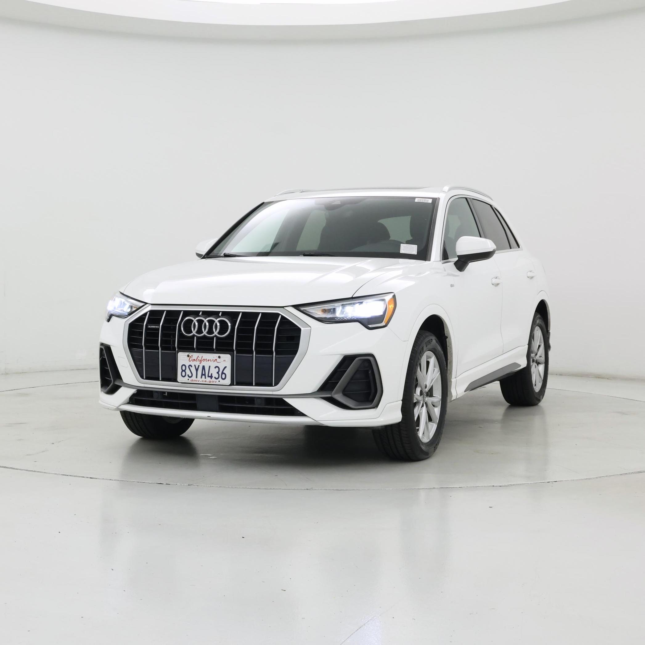 Thumbnail: 2021 Audi Q3 - 4