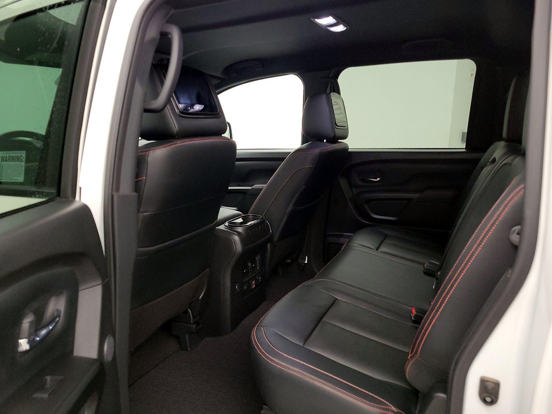 Thumbnail: 2021 Nissan Titan - 20