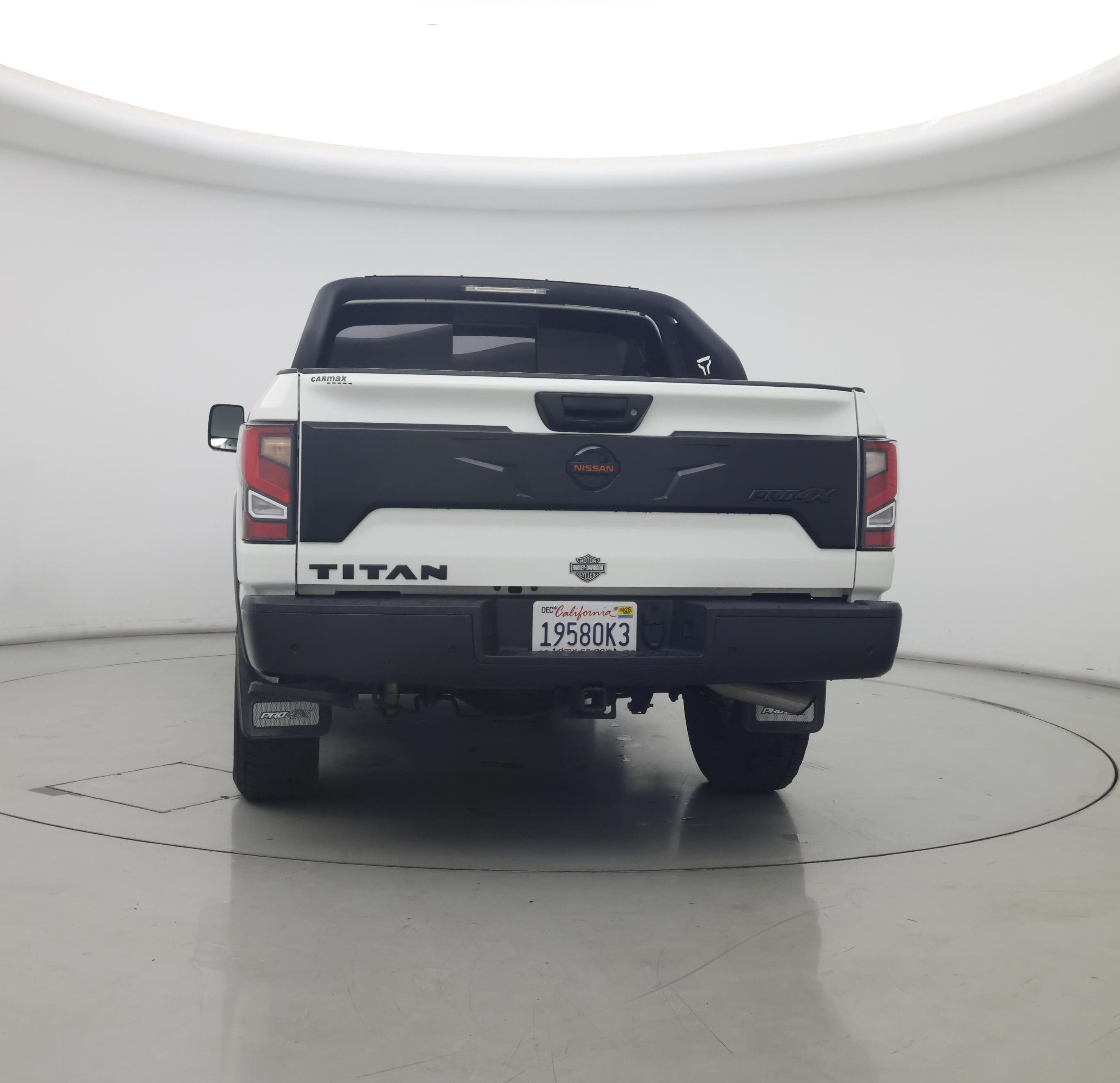 Thumbnail: 2021 Nissan Titan - 6