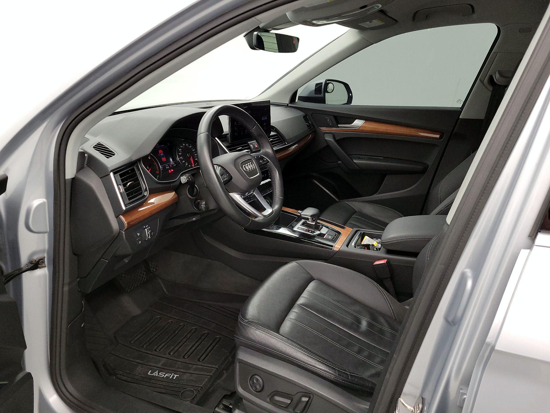 Thumbnail: 2021 Audi Q5 - 11