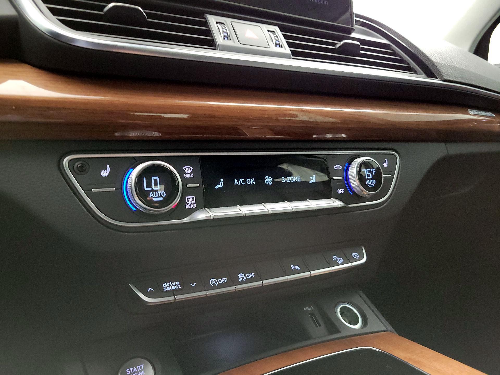 Thumbnail: 2021 Audi Q5 - 17