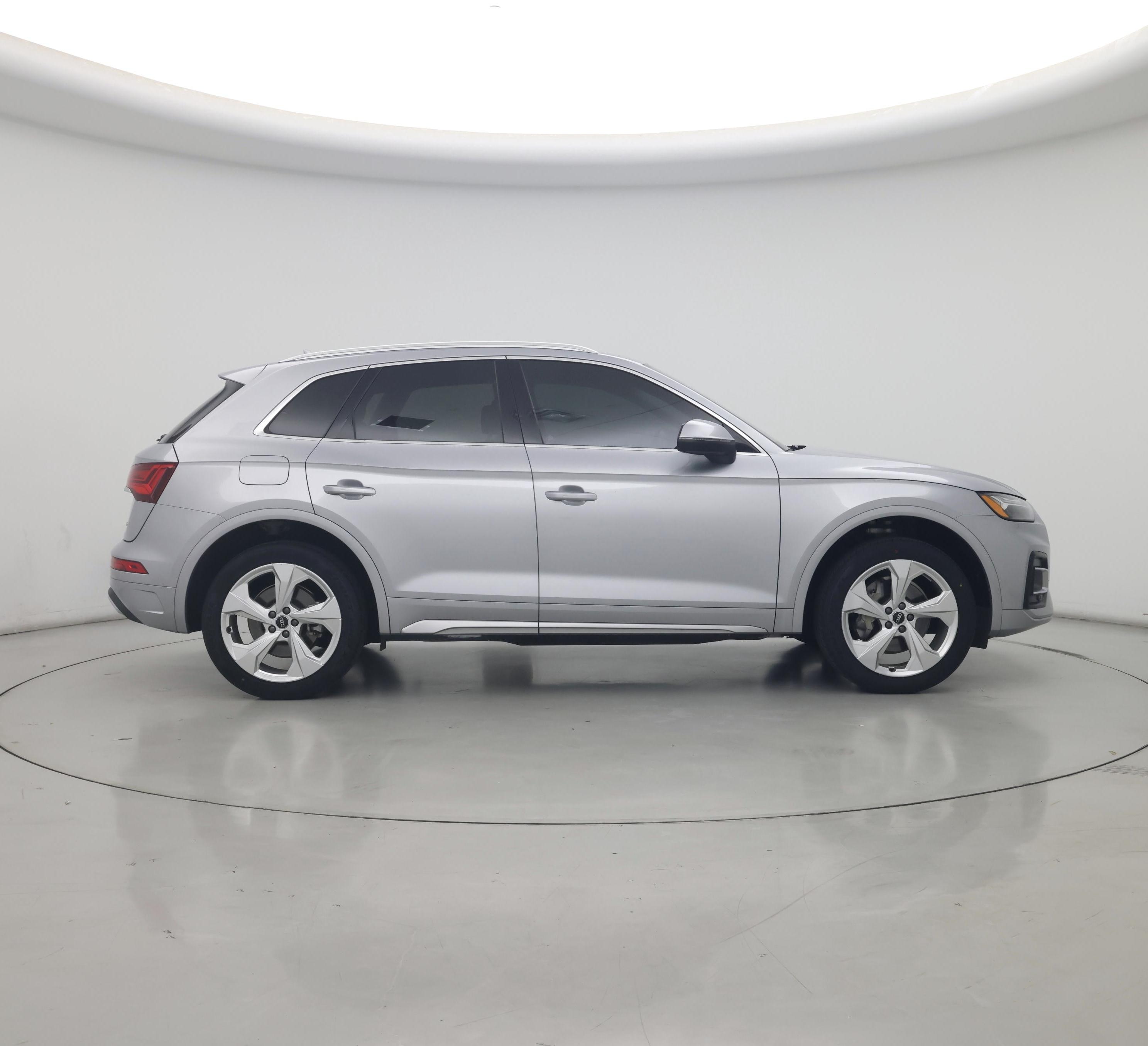 Thumbnail: 2021 Audi Q5 - 7