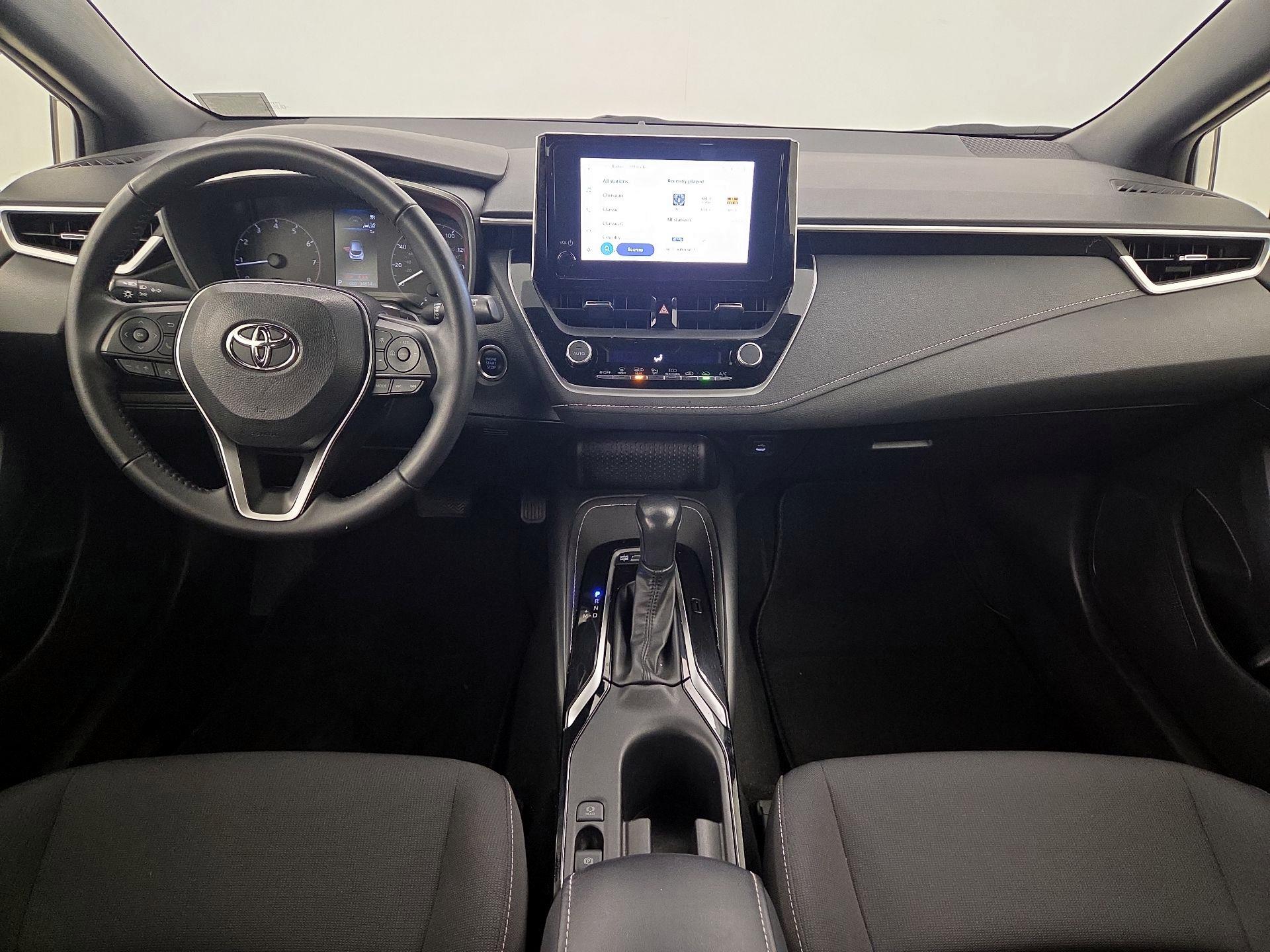 Thumbnail: 2023 Toyota Corolla - 9