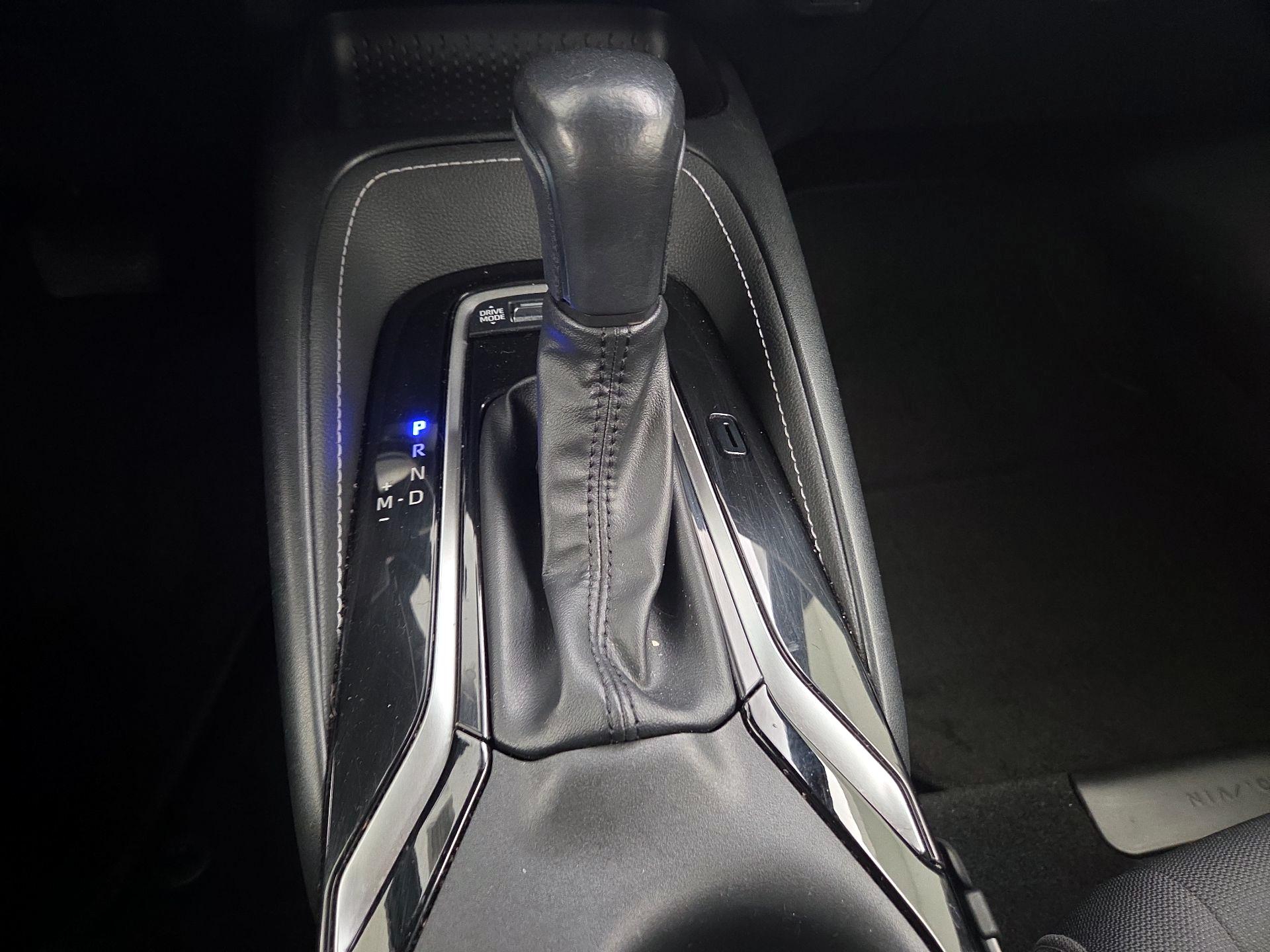 Thumbnail: 2023 Toyota Corolla - 17