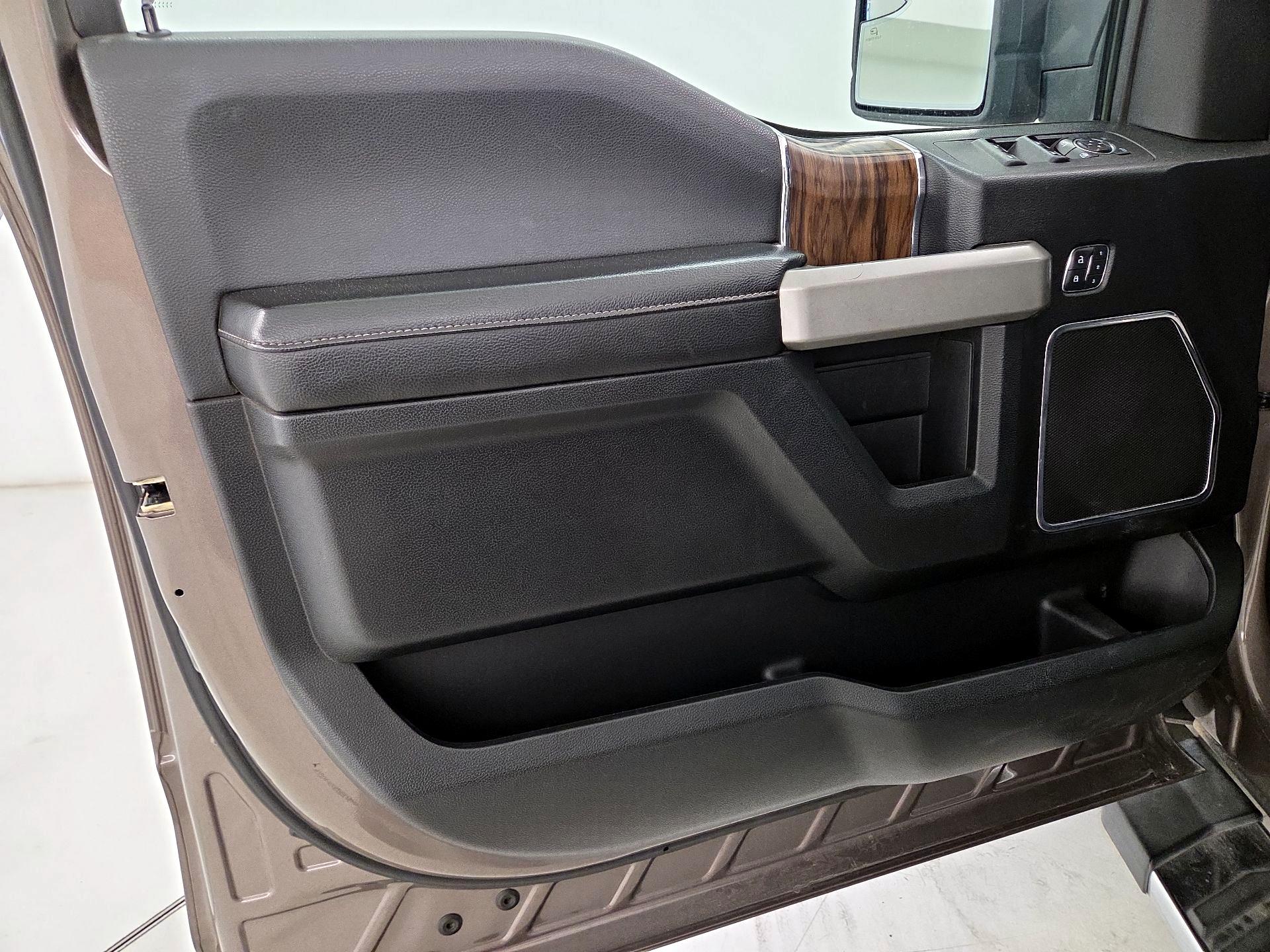 Thumbnail: 2018 Ford F-150 - 12