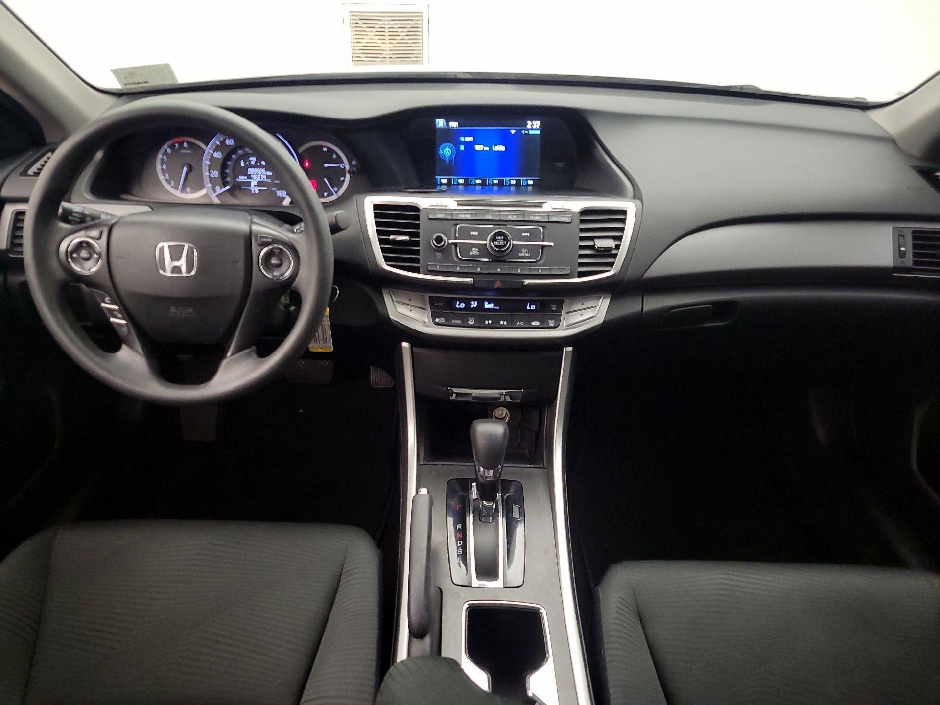 Thumbnail: 2015 Honda Accord - 9