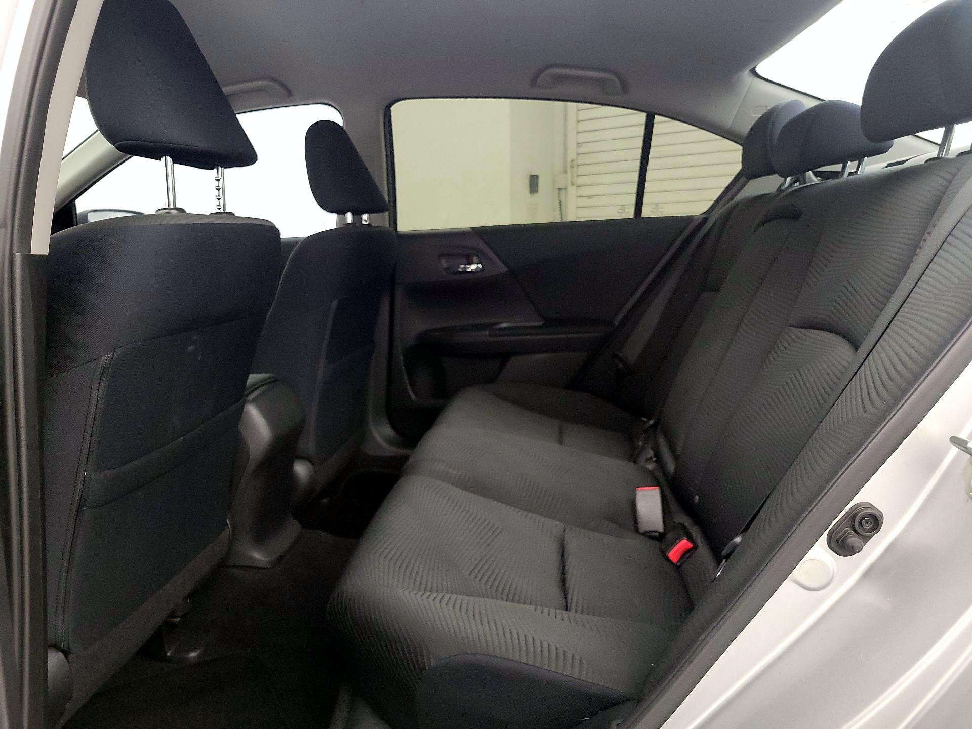 Thumbnail: 2015 Honda Accord - 19