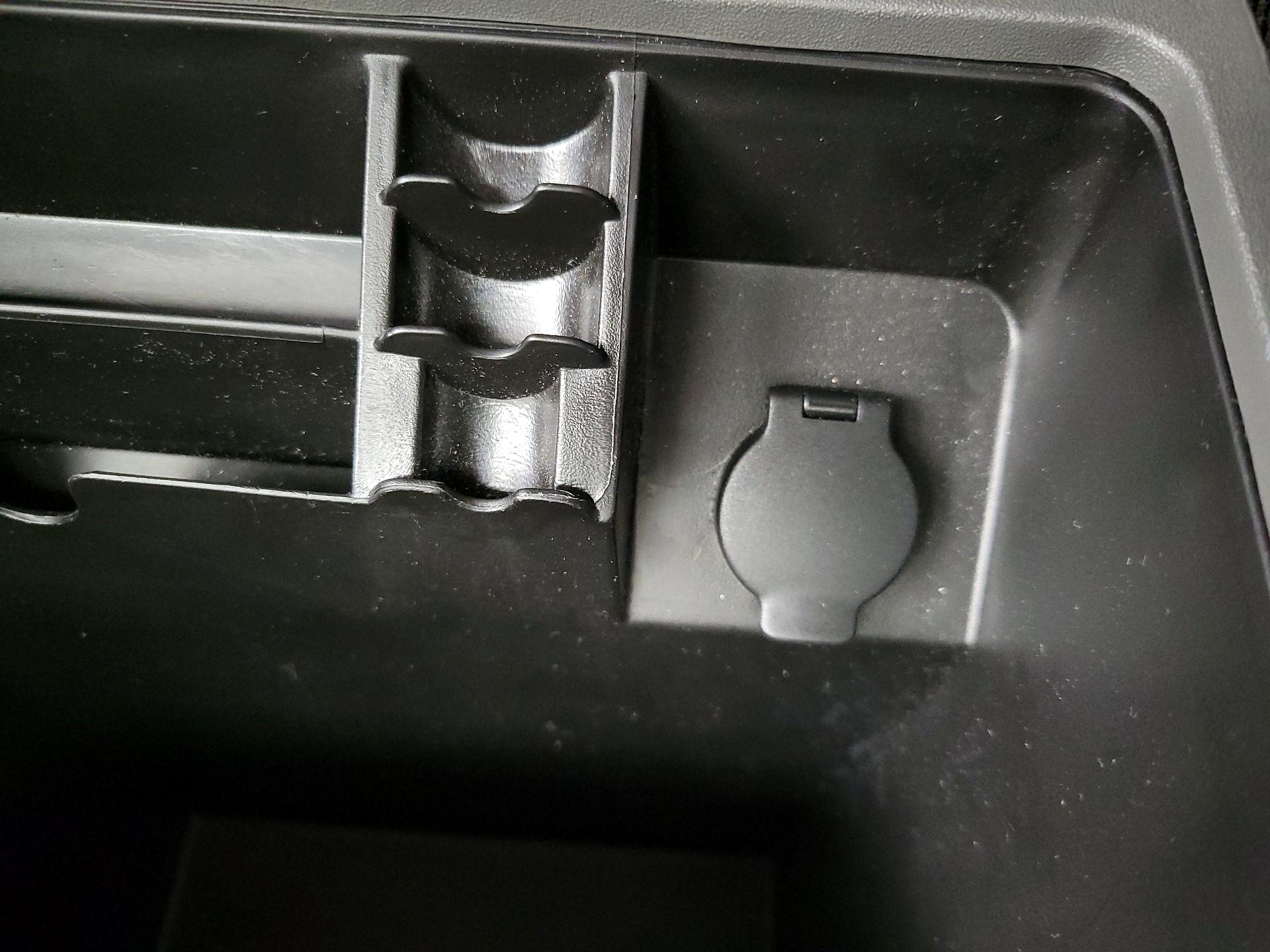 Thumbnail: 2020 Nissan Frontier - 18