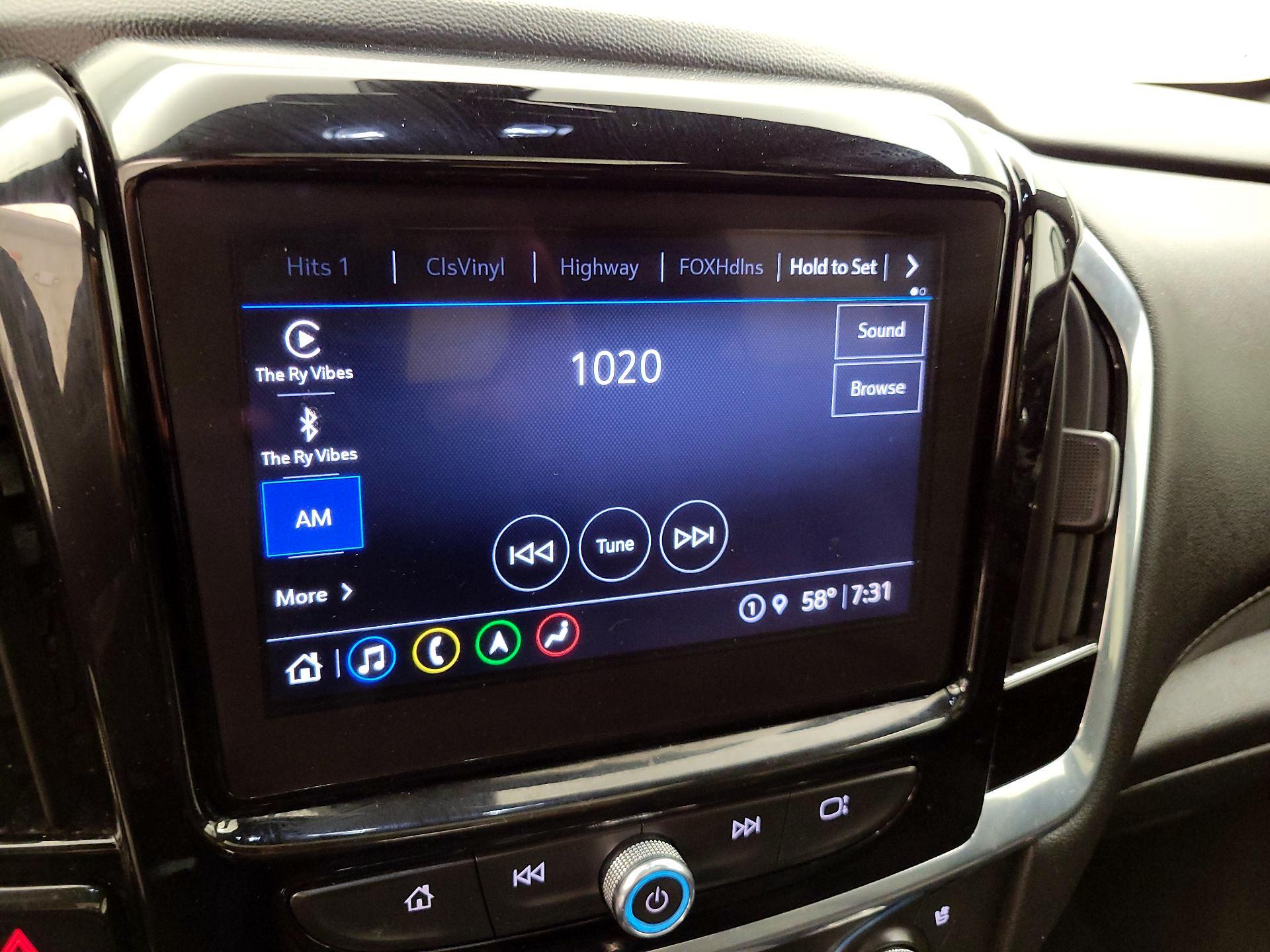 Thumbnail: 2023 Chevrolet Traverse - 15