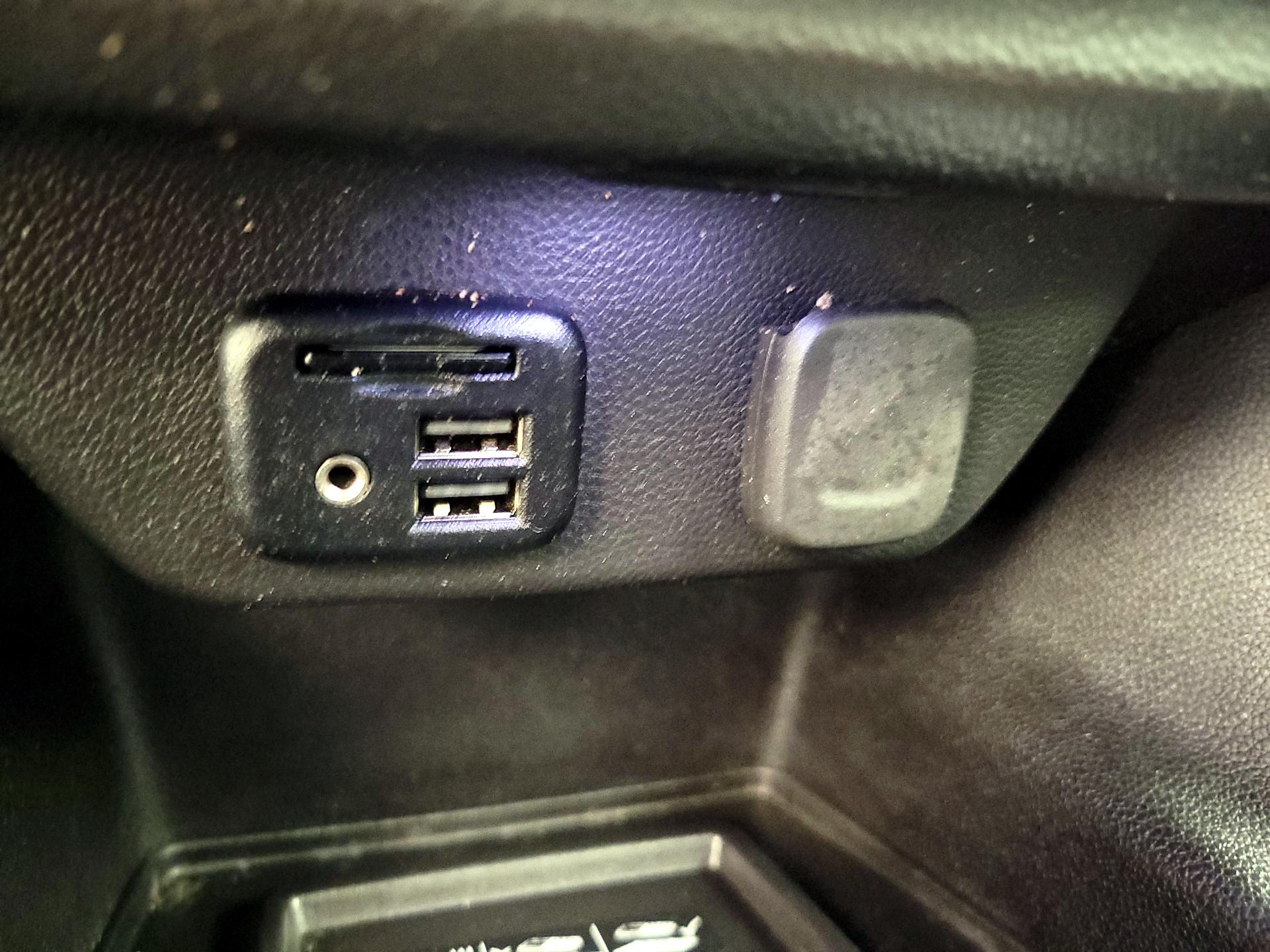 Thumbnail: 2023 Chevrolet Traverse - 18