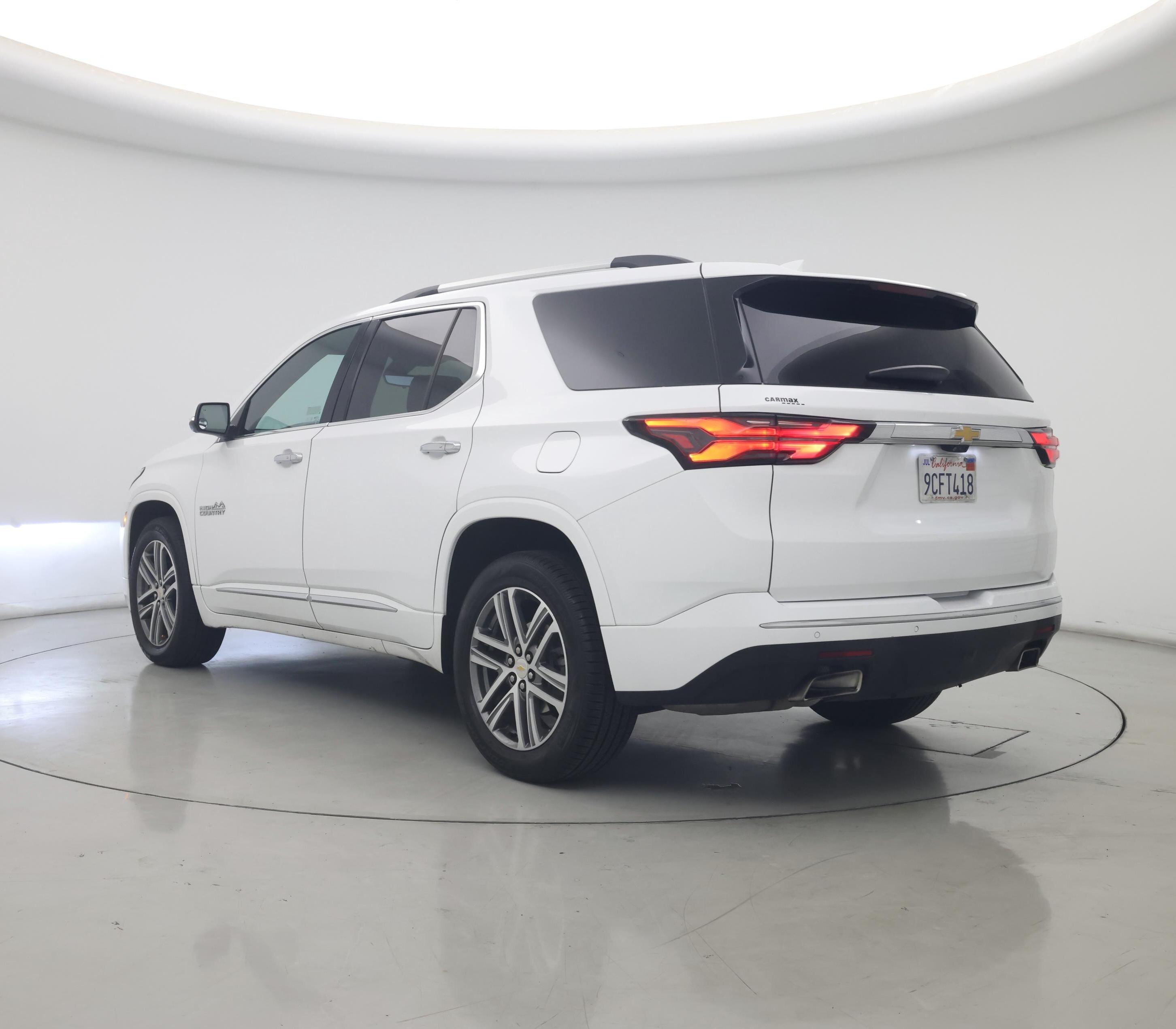 Thumbnail: 2023 Chevrolet Traverse - 2