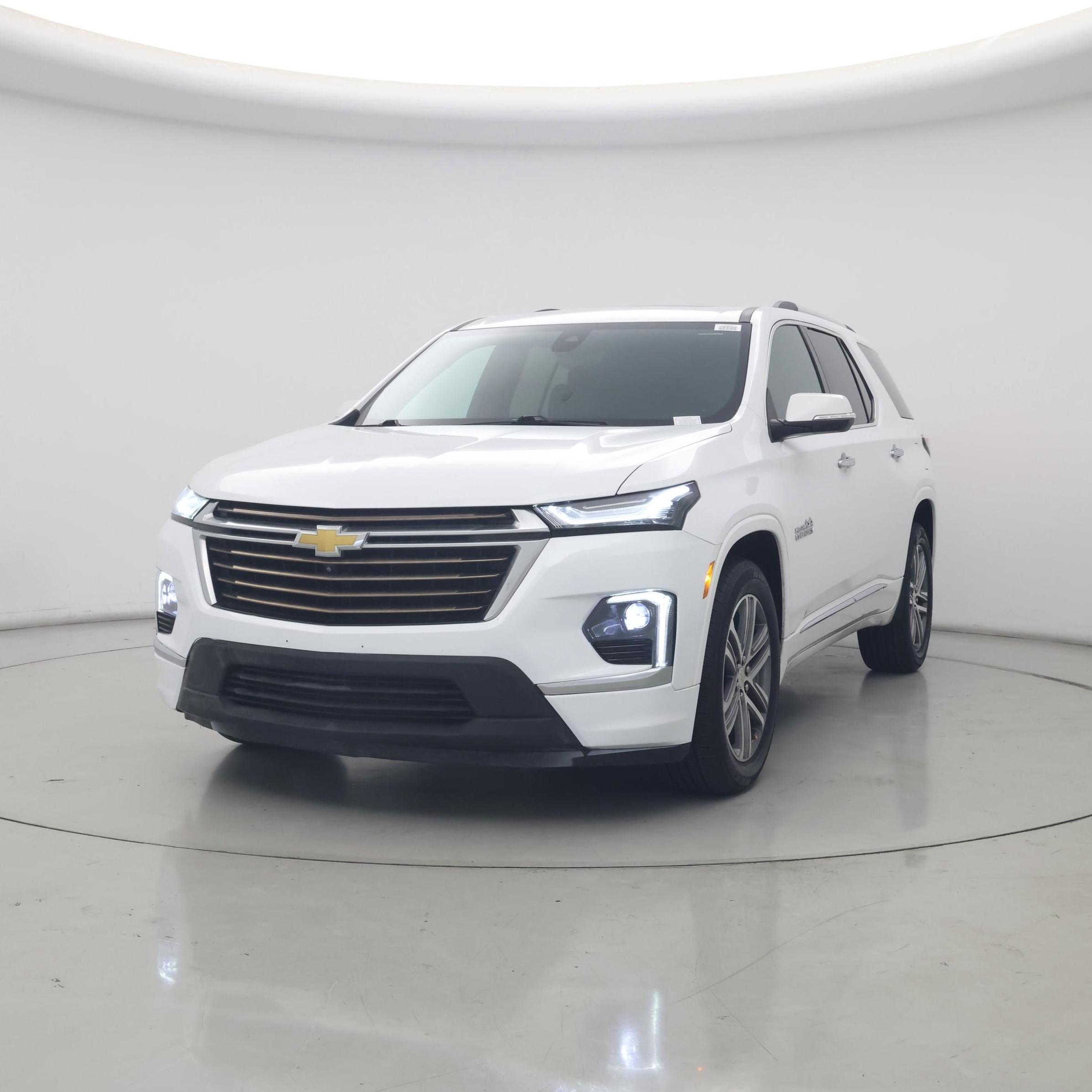 Thumbnail: 2023 Chevrolet Traverse - 4