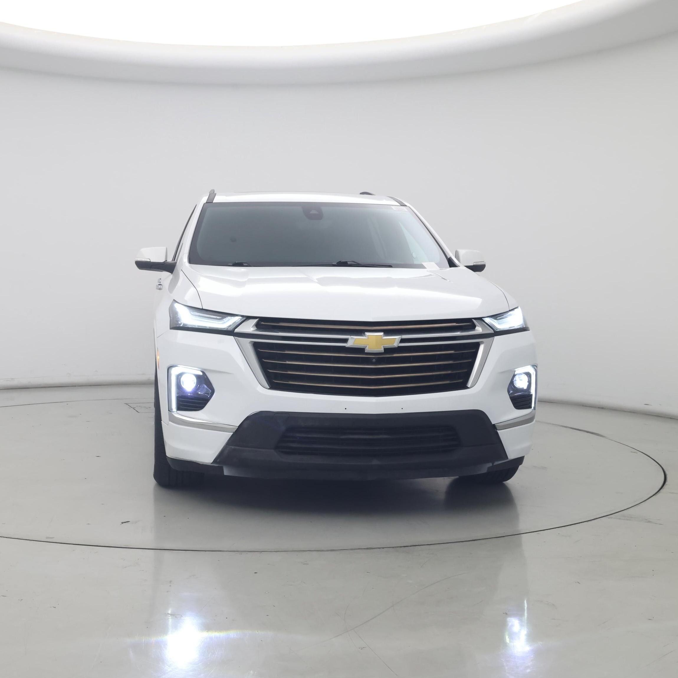 Thumbnail: 2023 Chevrolet Traverse - 5