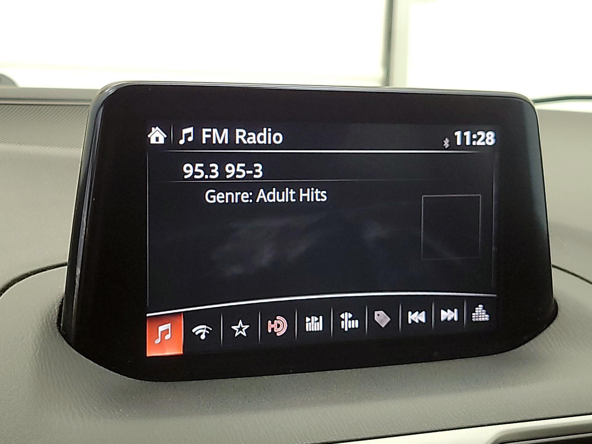 Thumbnail: 2017 Mazda Mazda3 - 15