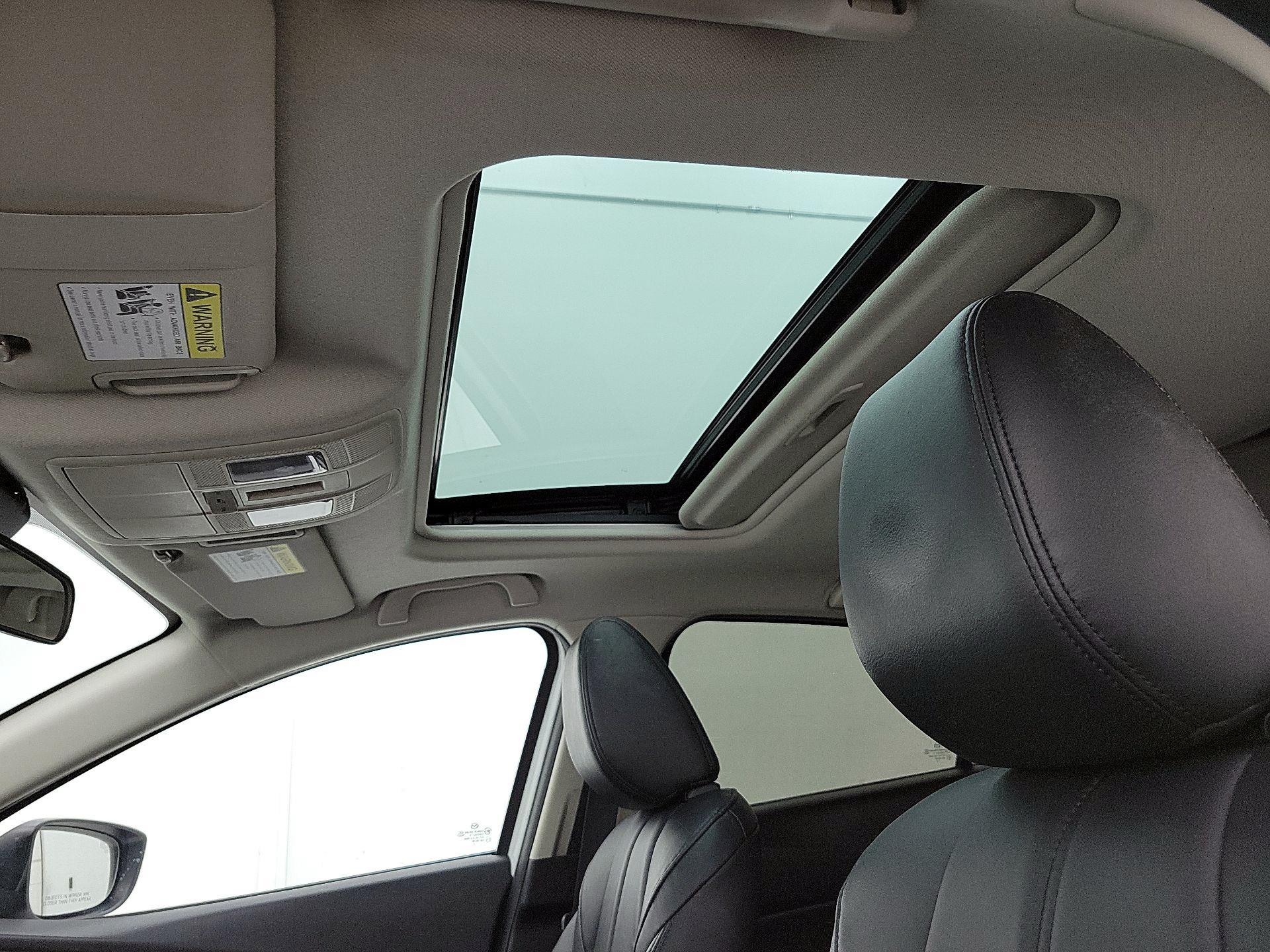 Thumbnail: 2017 Mazda Mazda3 - 19