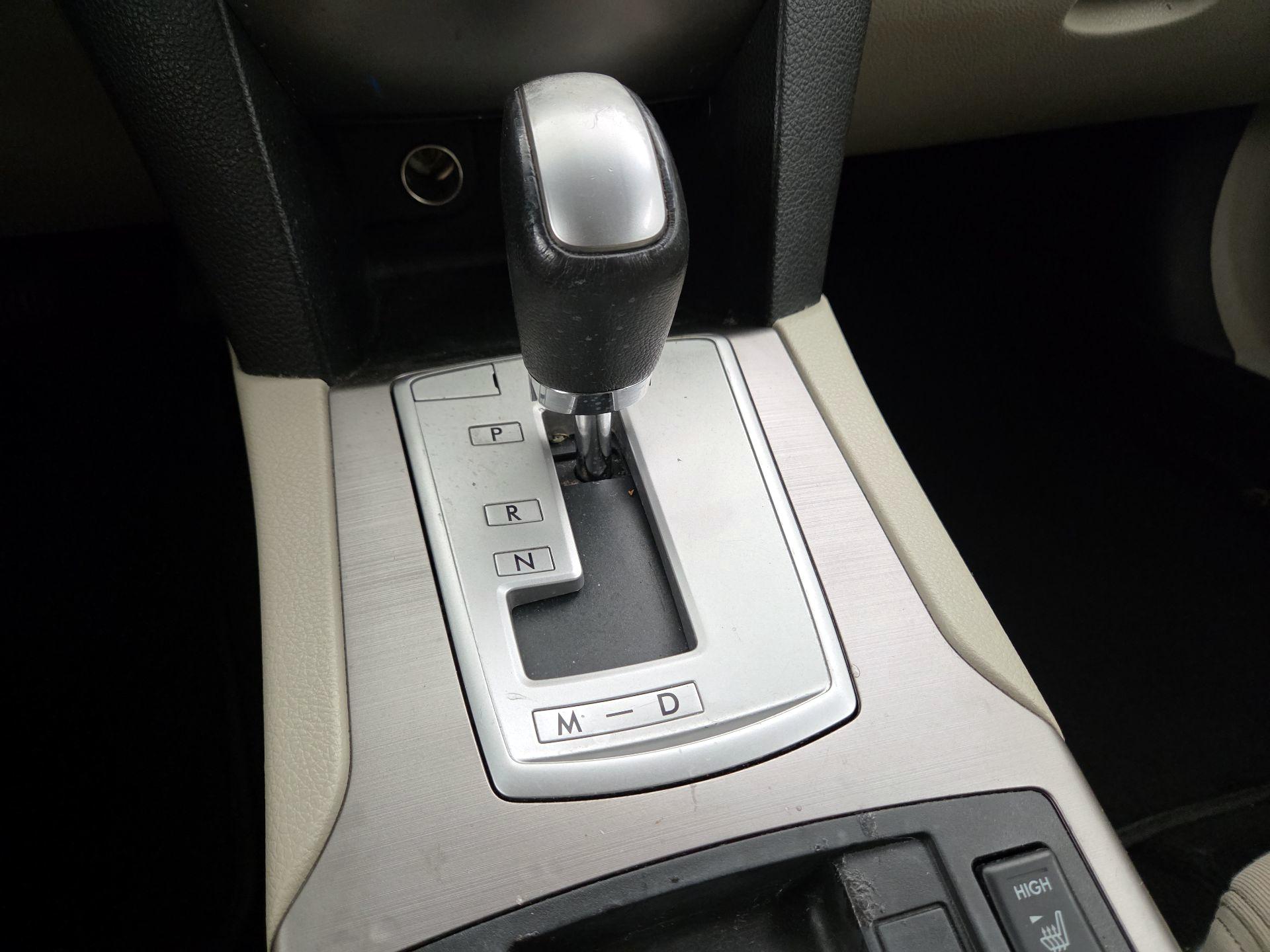 Thumbnail: 2014 Subaru Outback - 16