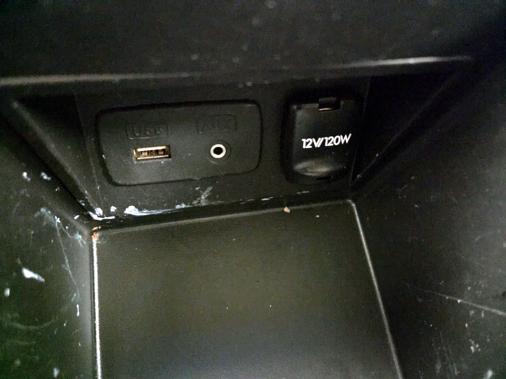 Thumbnail: 2014 Subaru Outback - 17