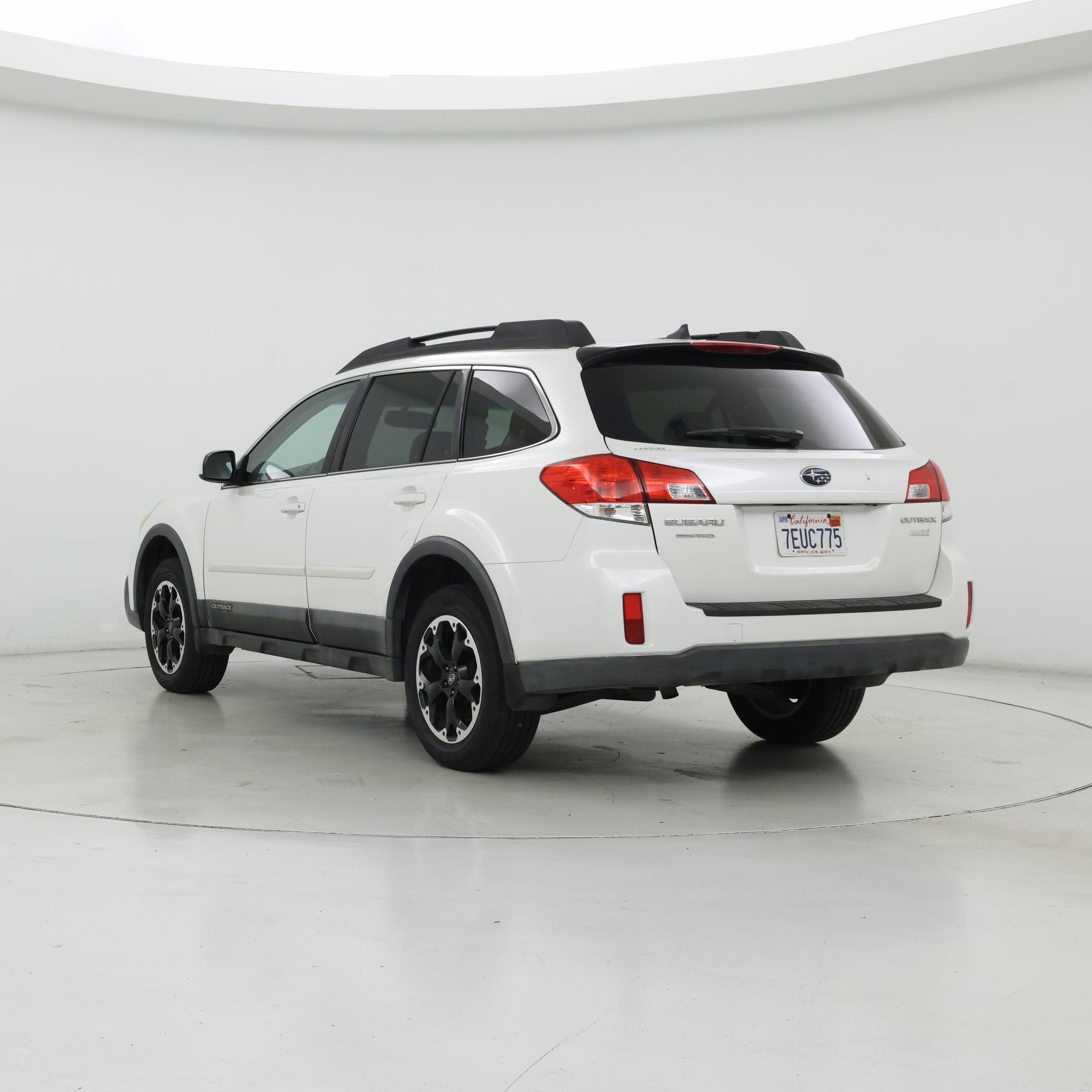 Thumbnail: 2014 Subaru Outback - 2