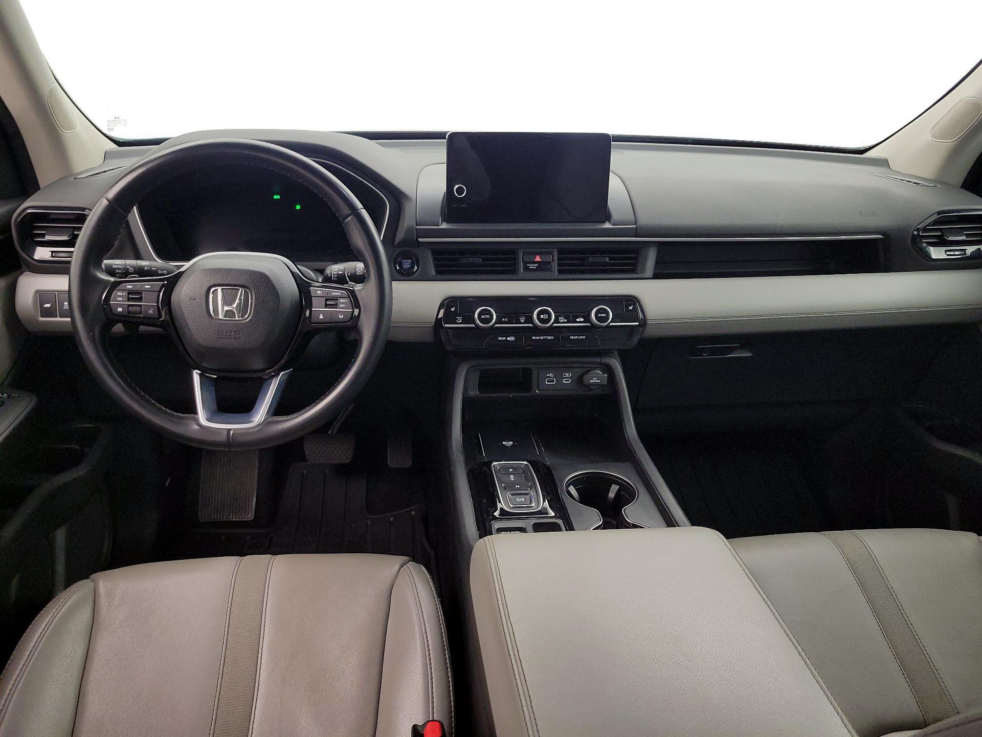 Thumbnail: 2023 Honda Pilot - 9