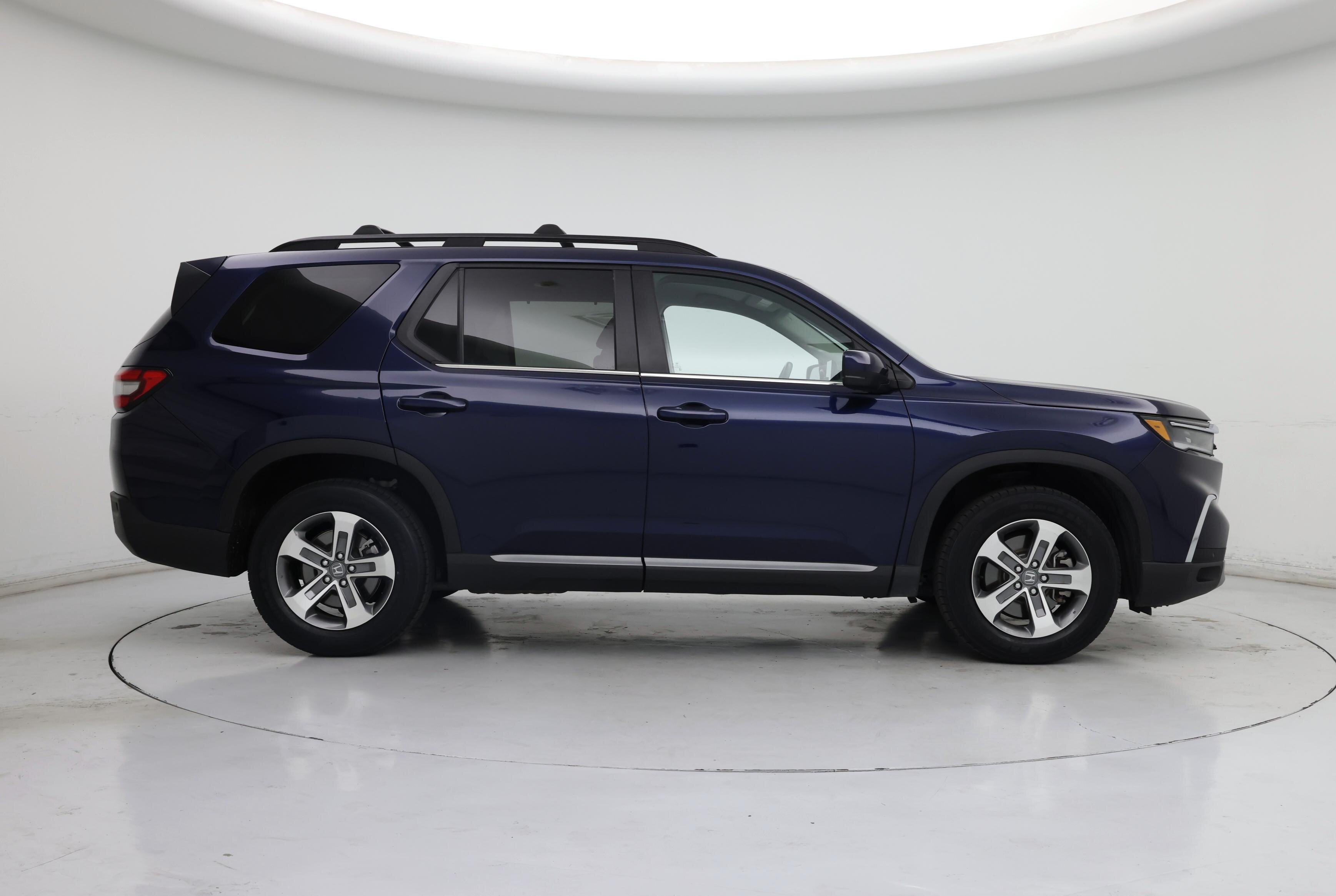 Thumbnail: 2023 Honda Pilot - 7