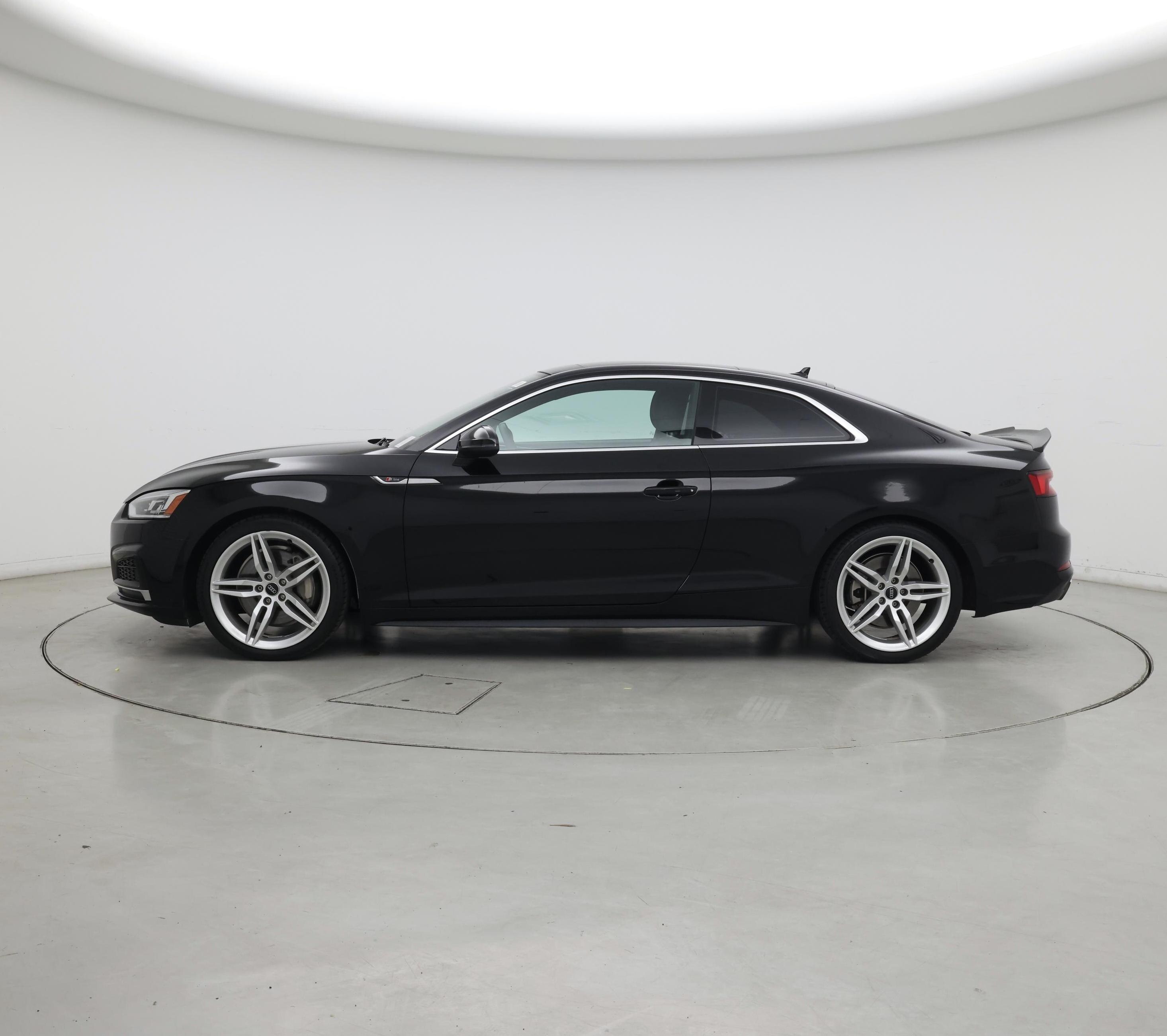 Thumbnail: 2019 Audi A5 - 3