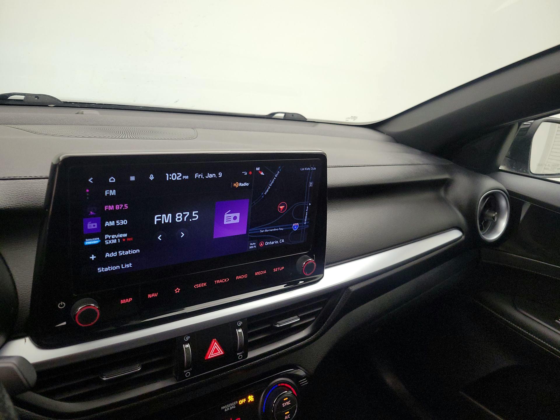 Thumbnail: 2023 Kia Forte - 16