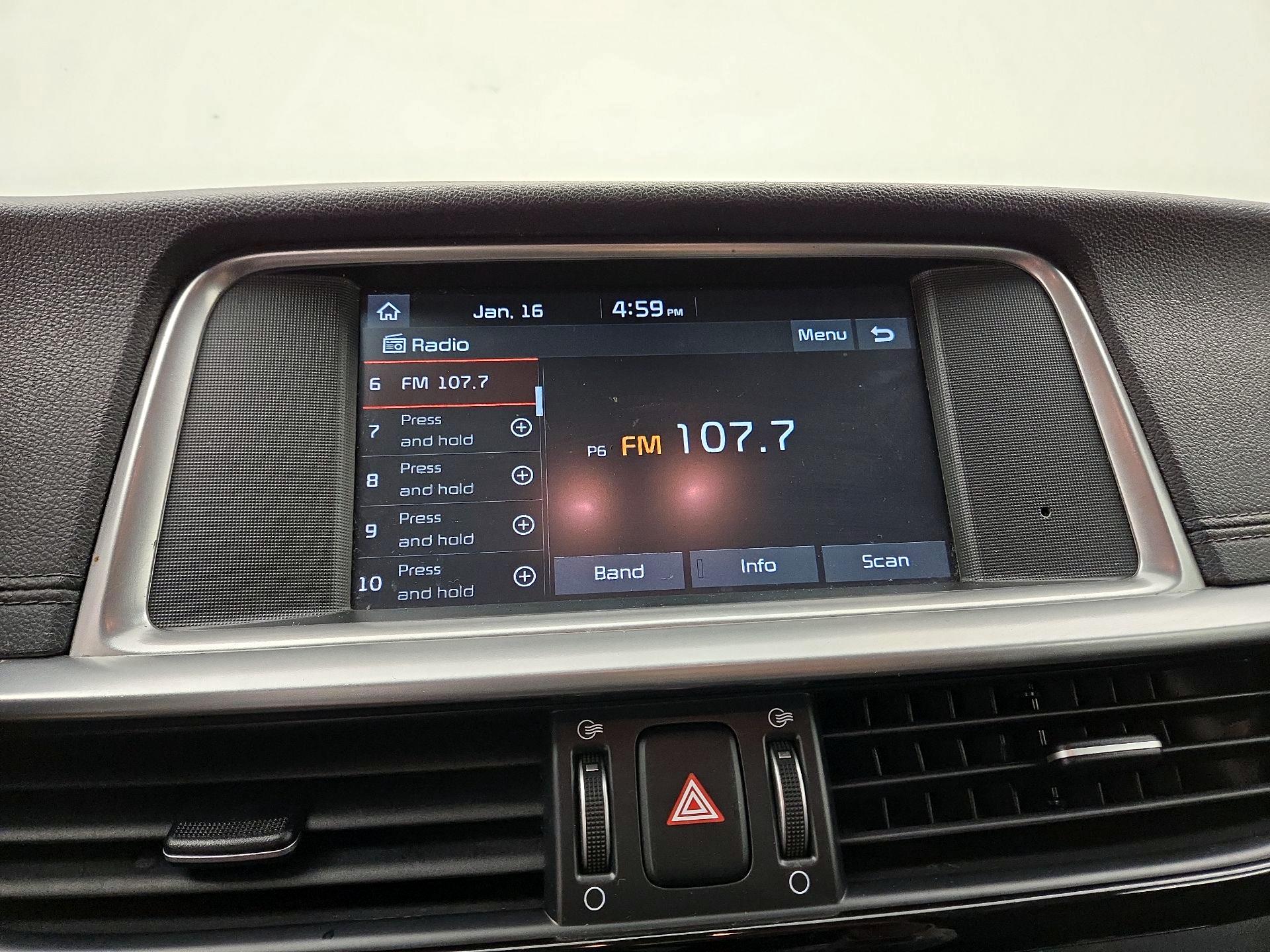 Thumbnail: 2019 Kia Optima - 15