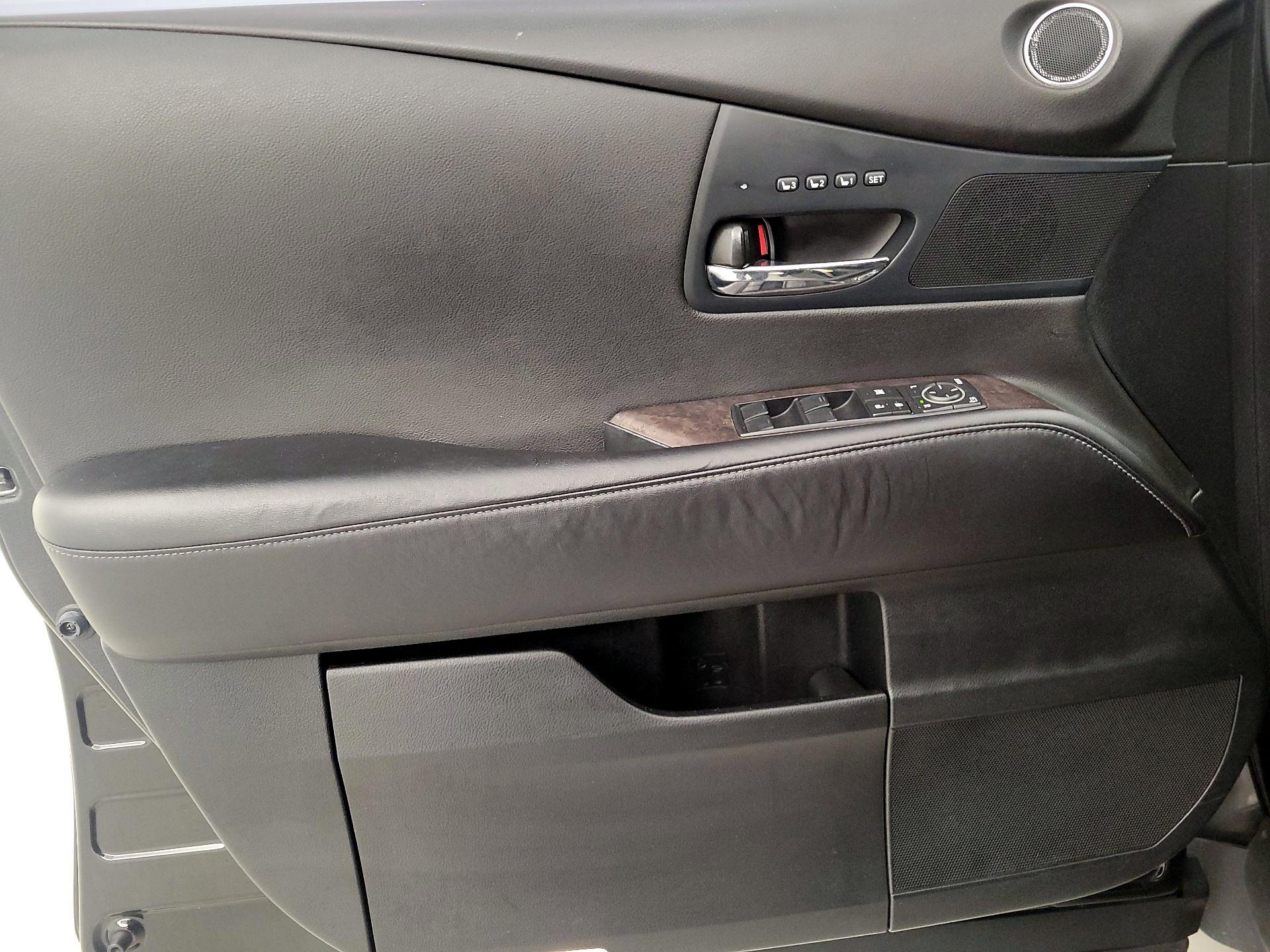 Thumbnail: 2015 Lexus RX - 12