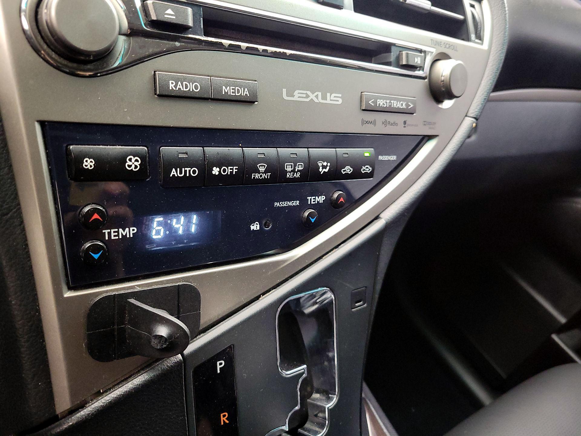 Thumbnail: 2015 Lexus RX - 16