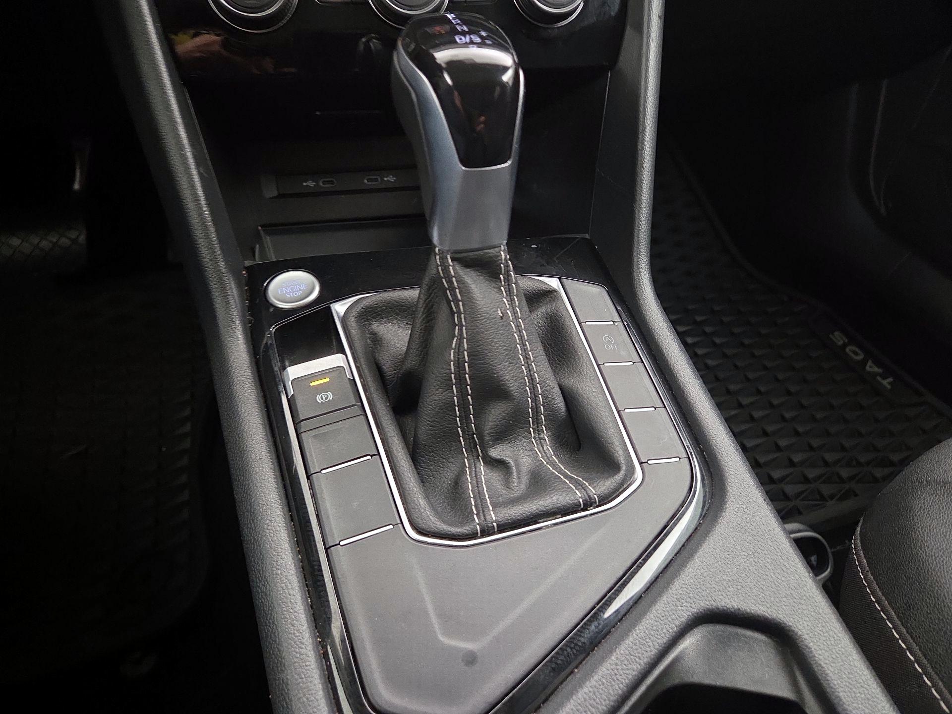 Thumbnail: 2024 Volkswagen Taos - 17