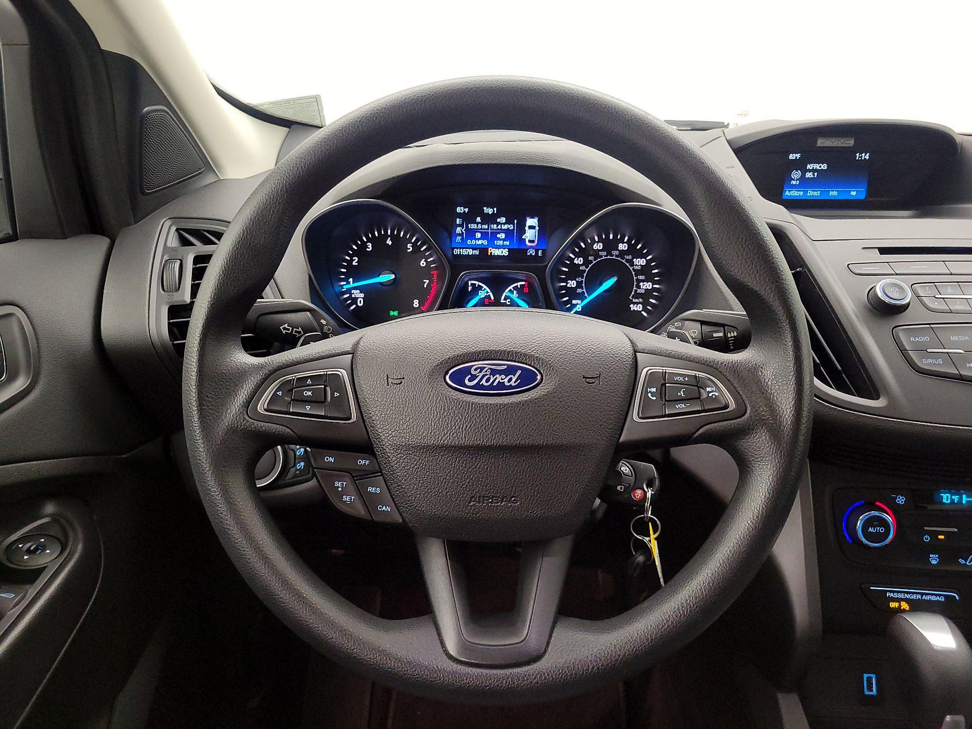 Thumbnail: 2017 Ford Escape - 10