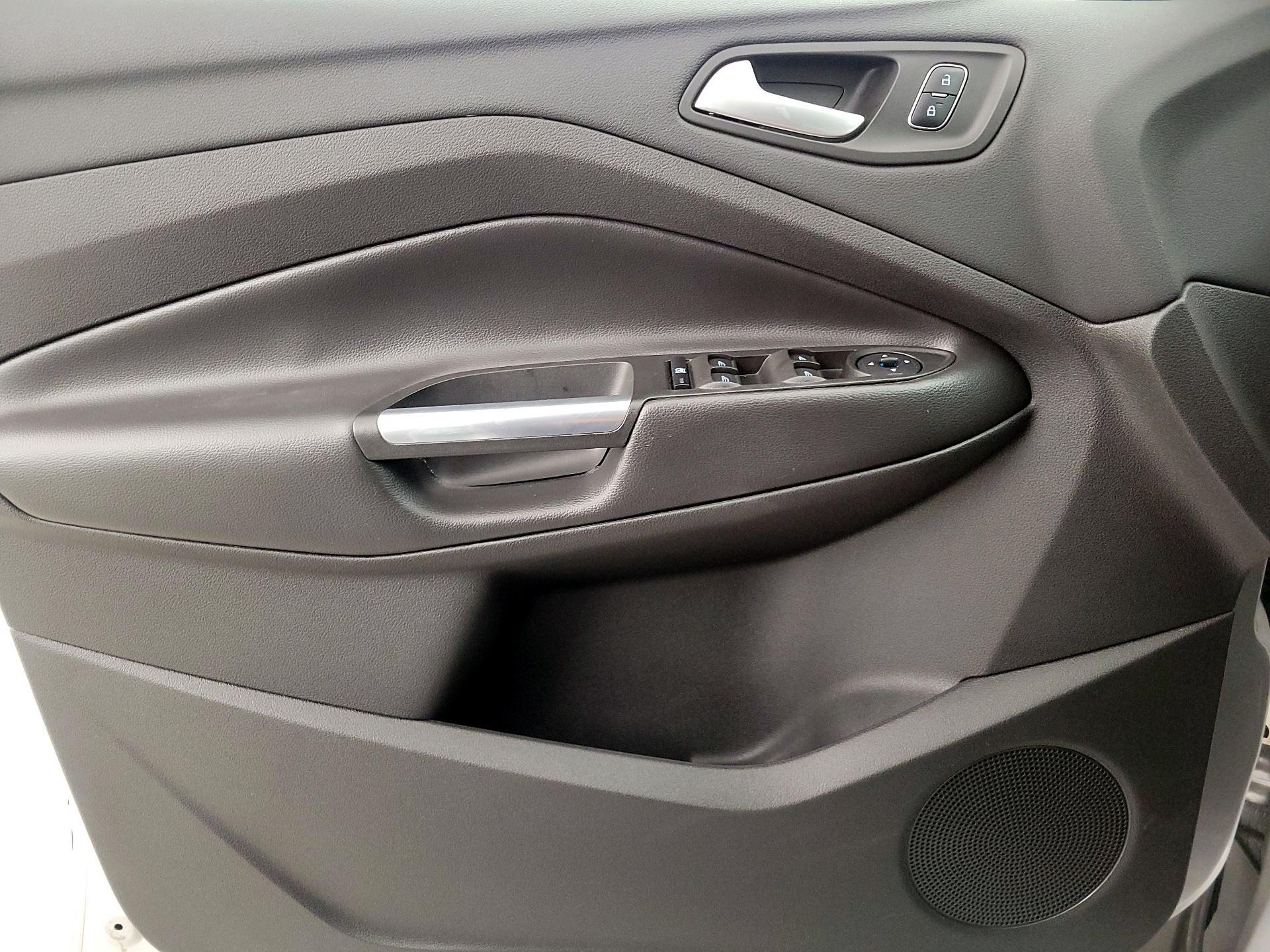 Thumbnail: 2017 Ford Escape - 12