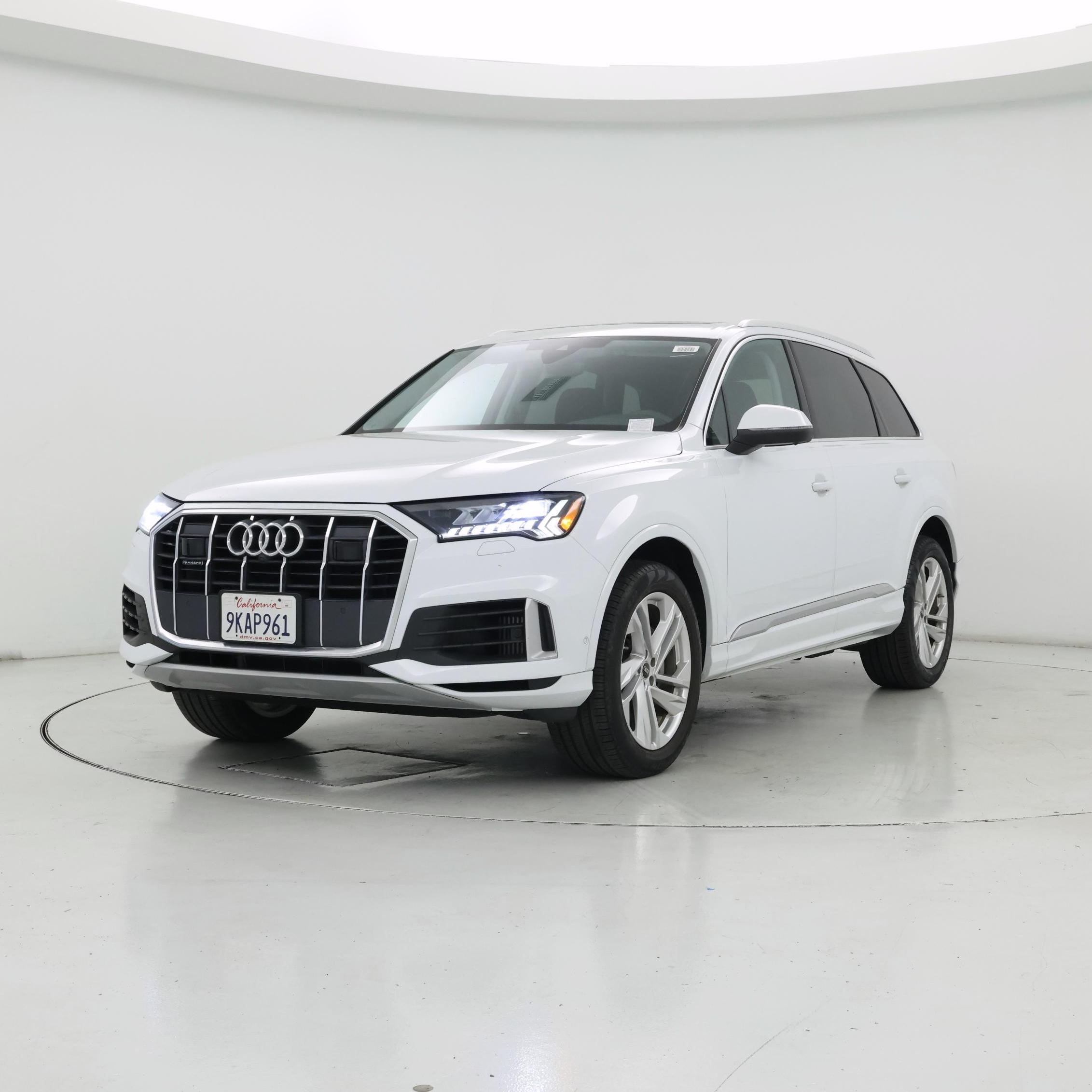 Thumbnail: 2023 Audi Q7 - 4