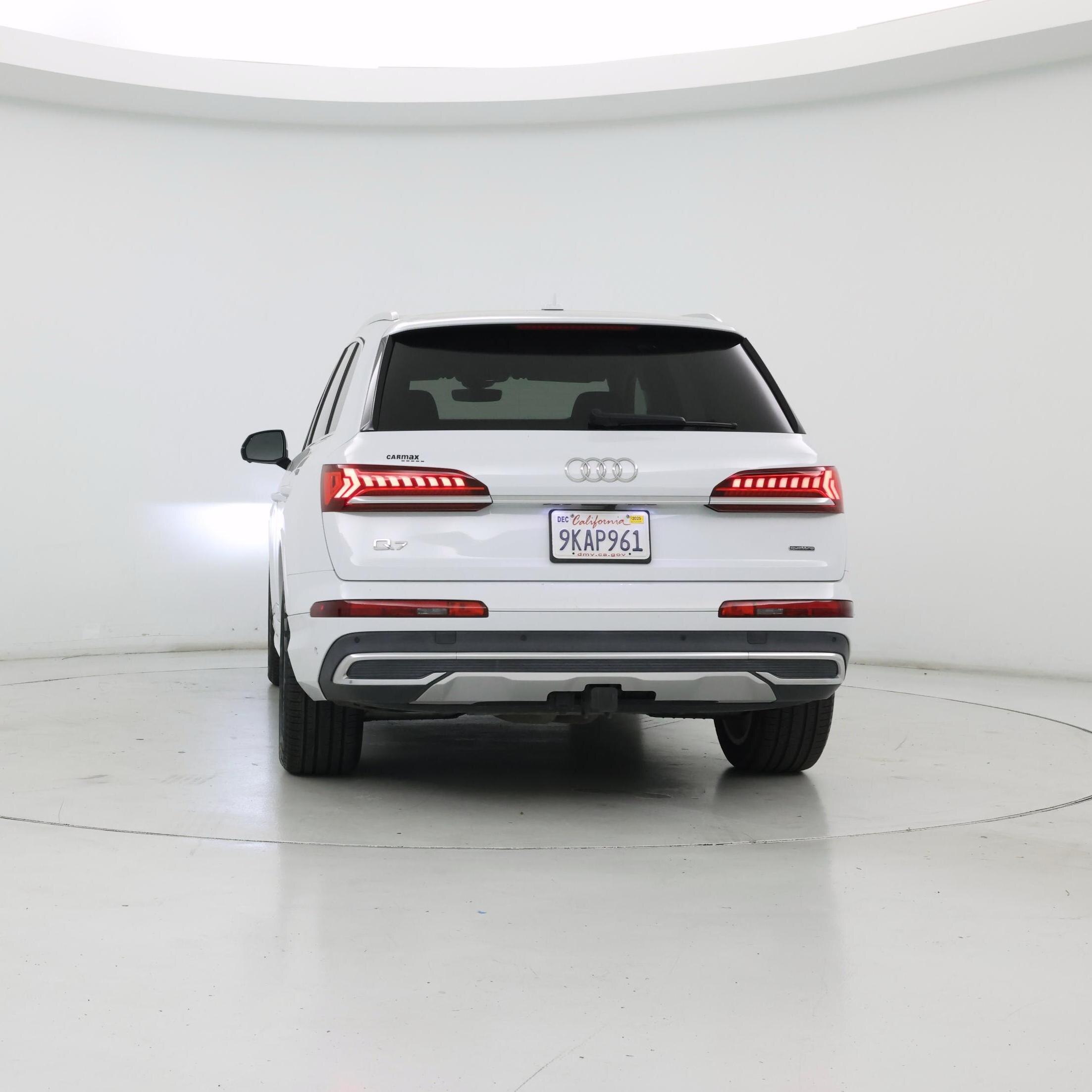 Thumbnail: 2023 Audi Q7 - 6