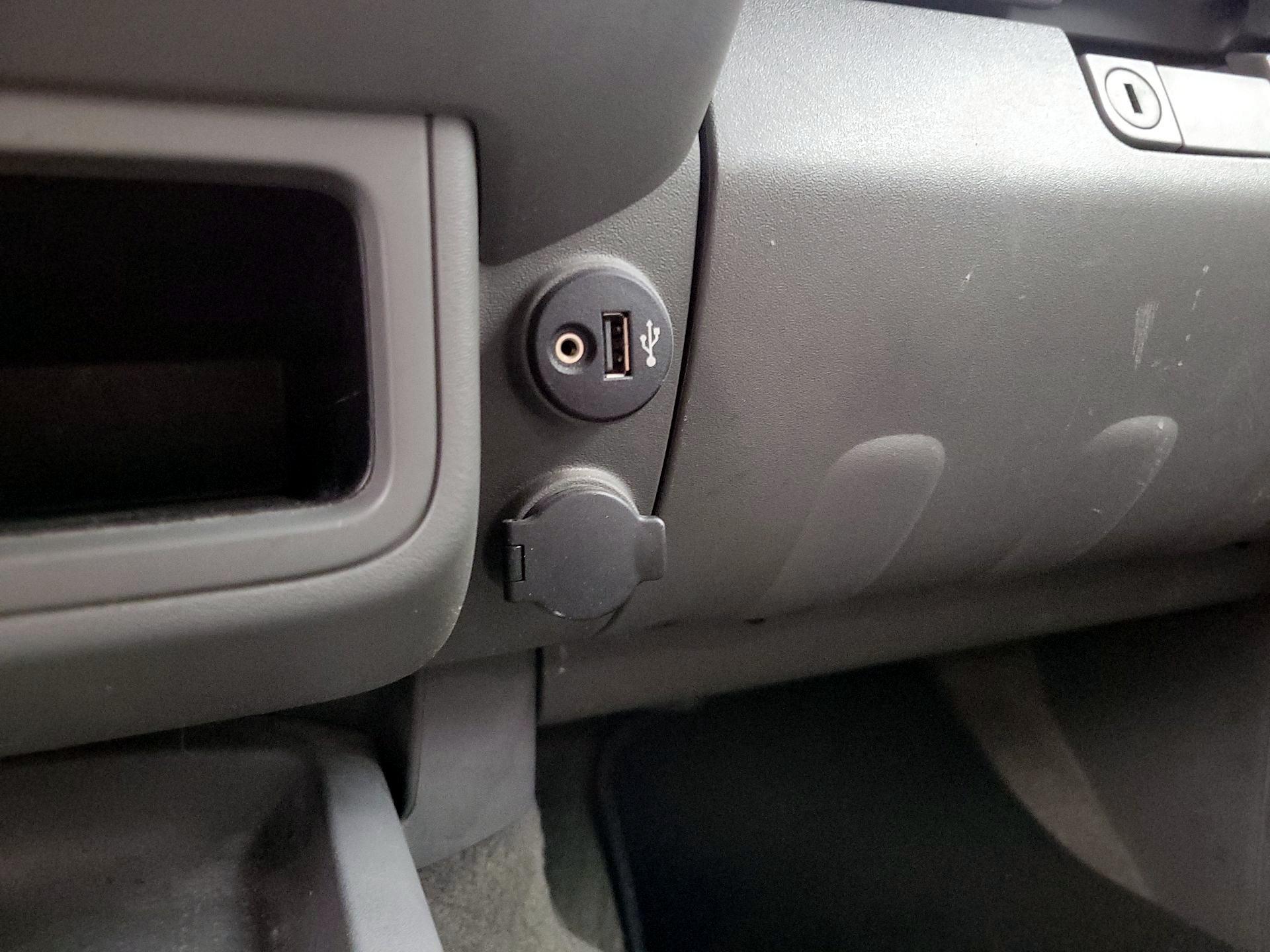 Thumbnail: 2018 Nissan Frontier - 18