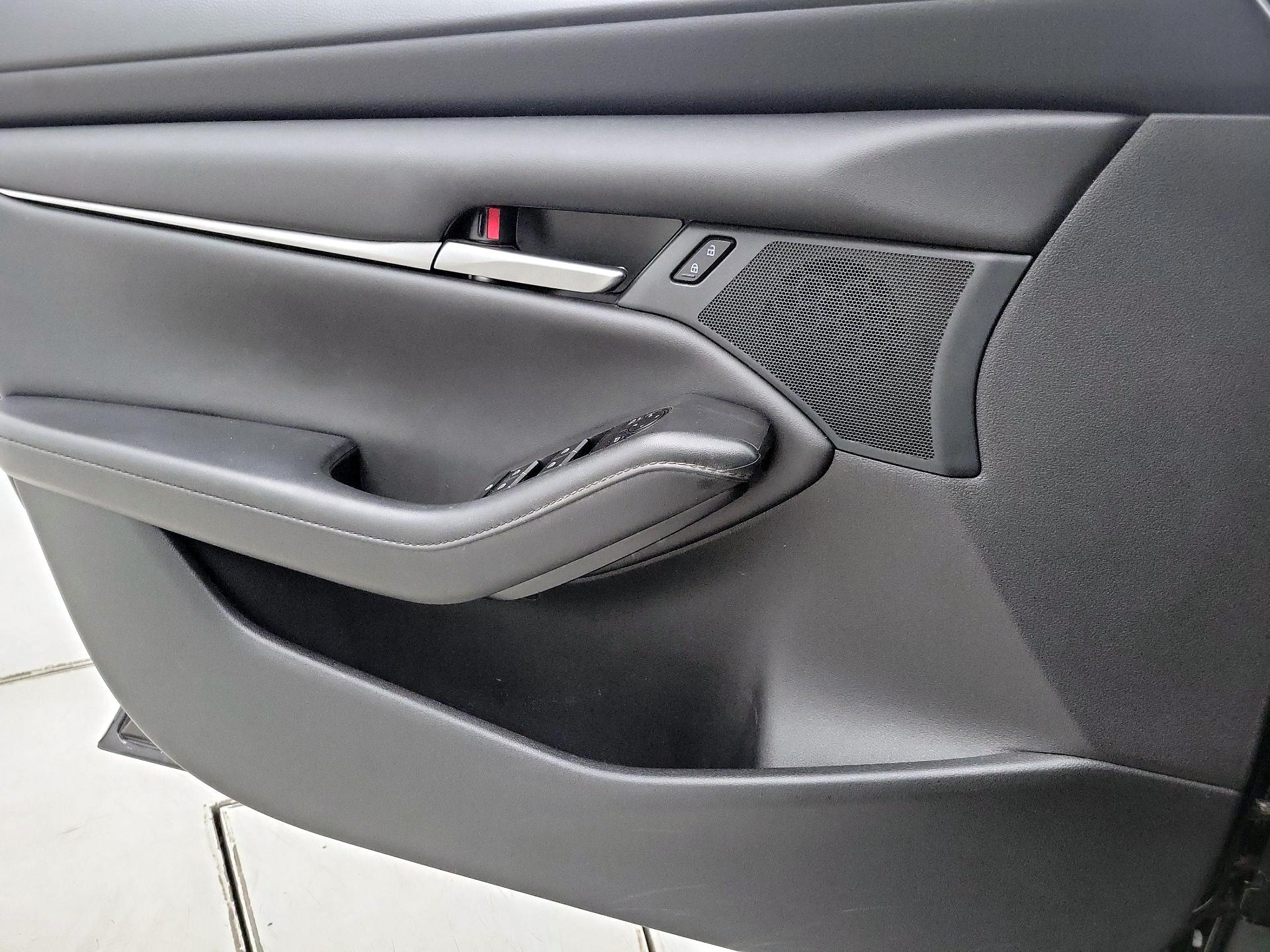 Thumbnail: 2023 Mazda Mazda3 - 12