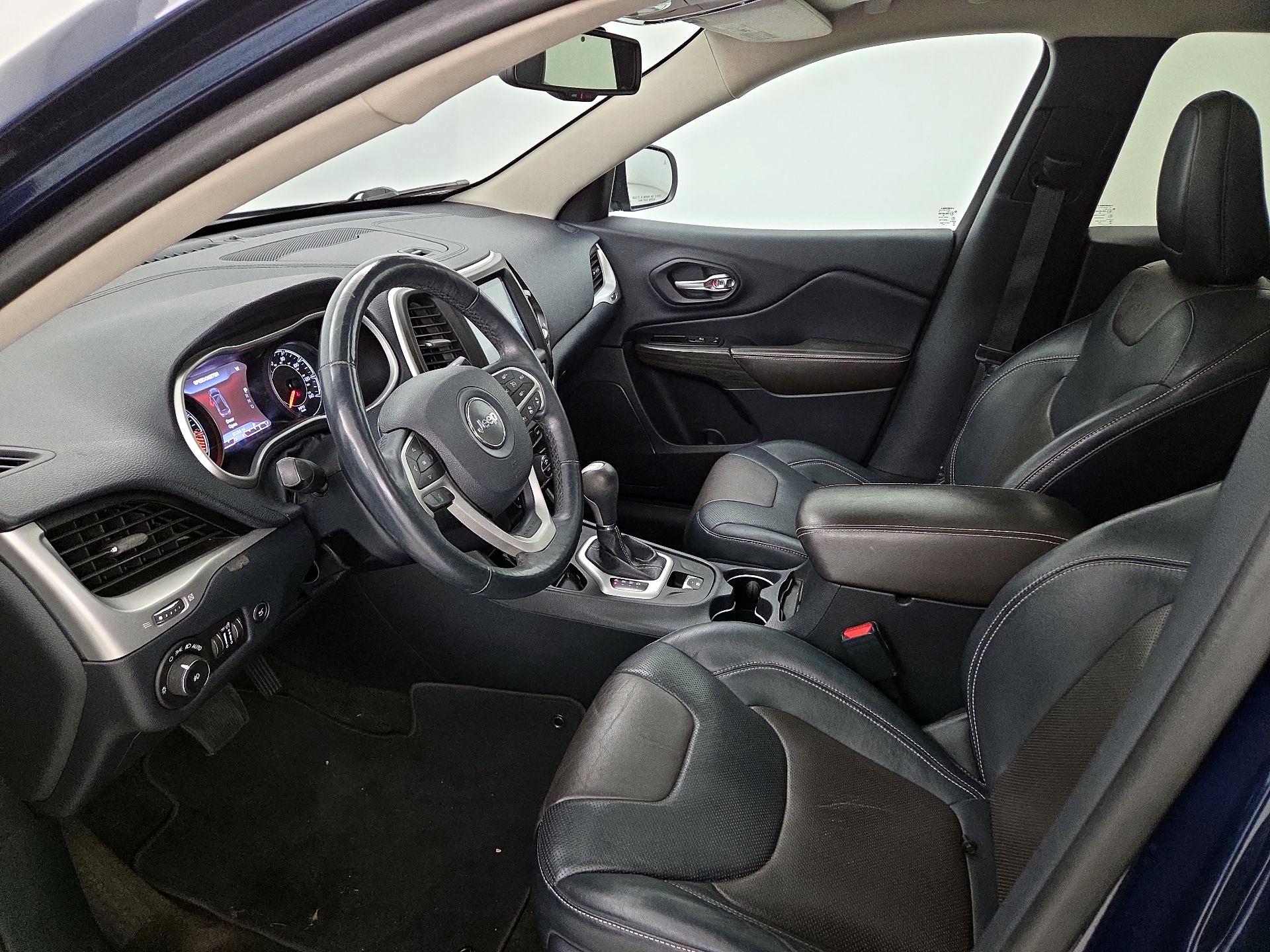 Thumbnail: 2014 Jeep Cherokee - 11