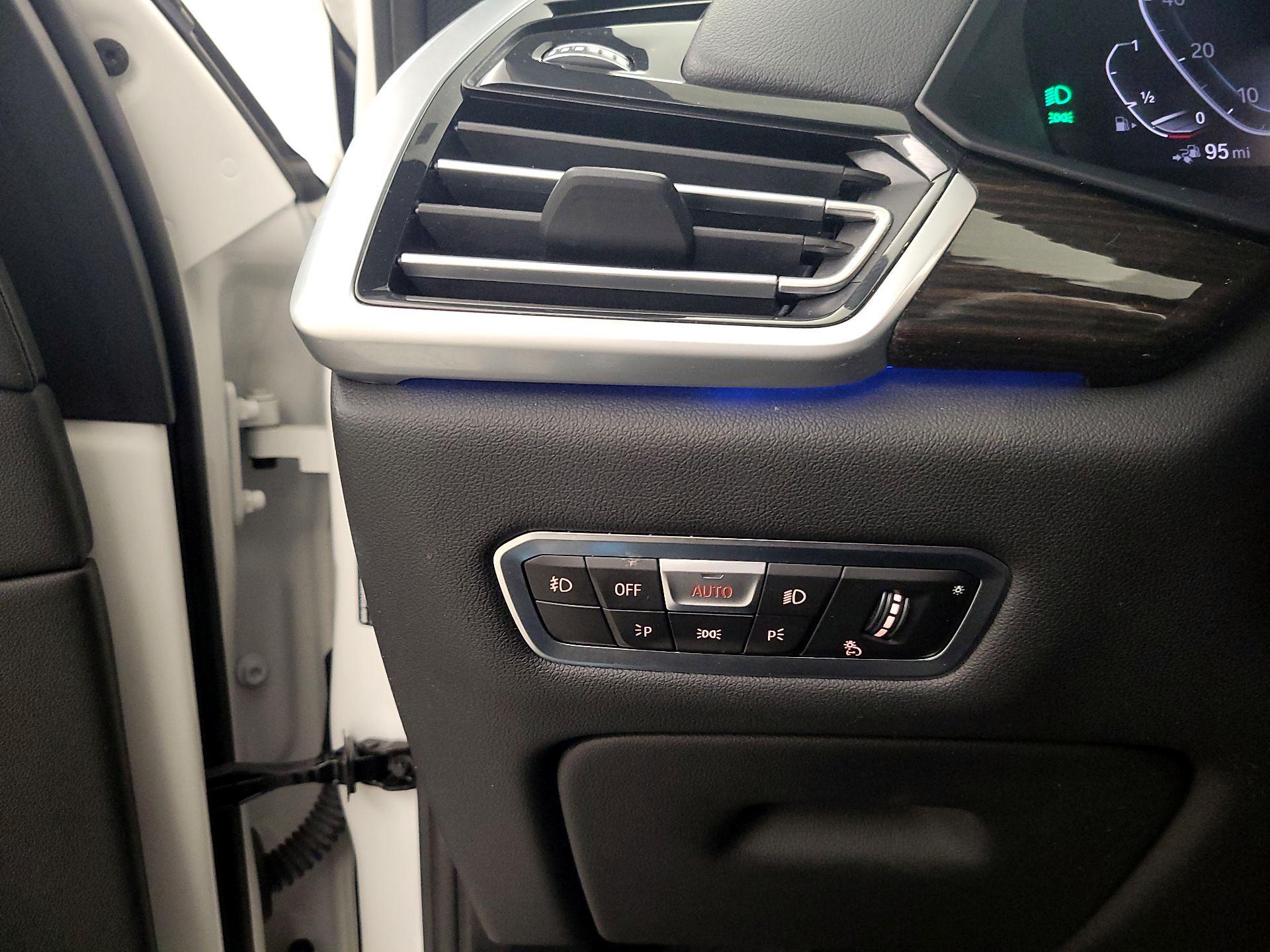 Thumbnail: 2021 BMW X5 - 13