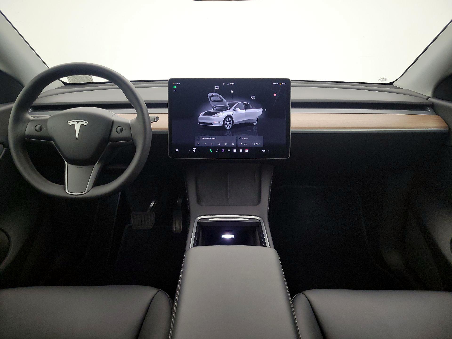 Thumbnail: 2022 Tesla Model Y - 9