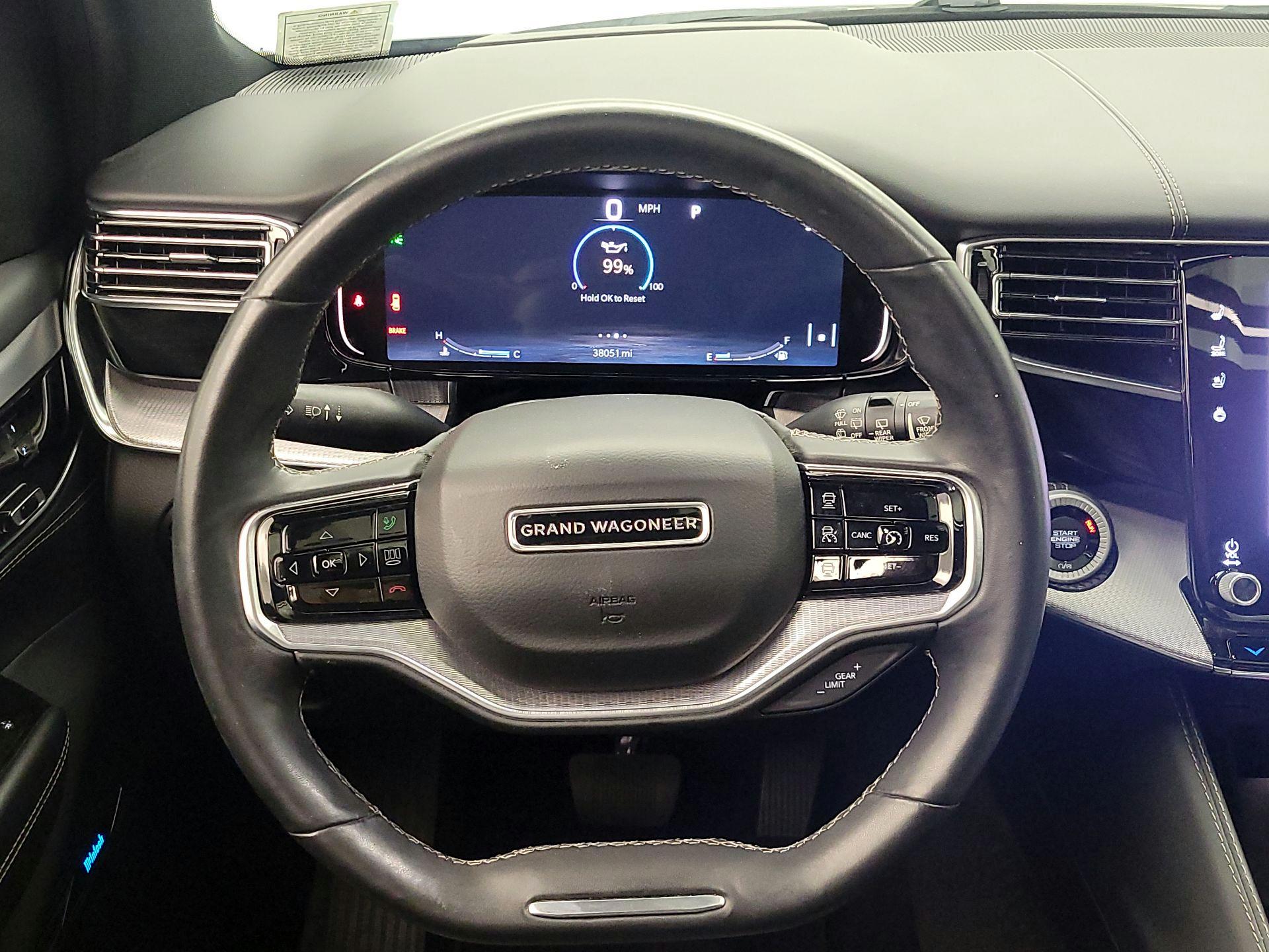 Thumbnail: 2022 Jeep Grand Wagoneer - 10