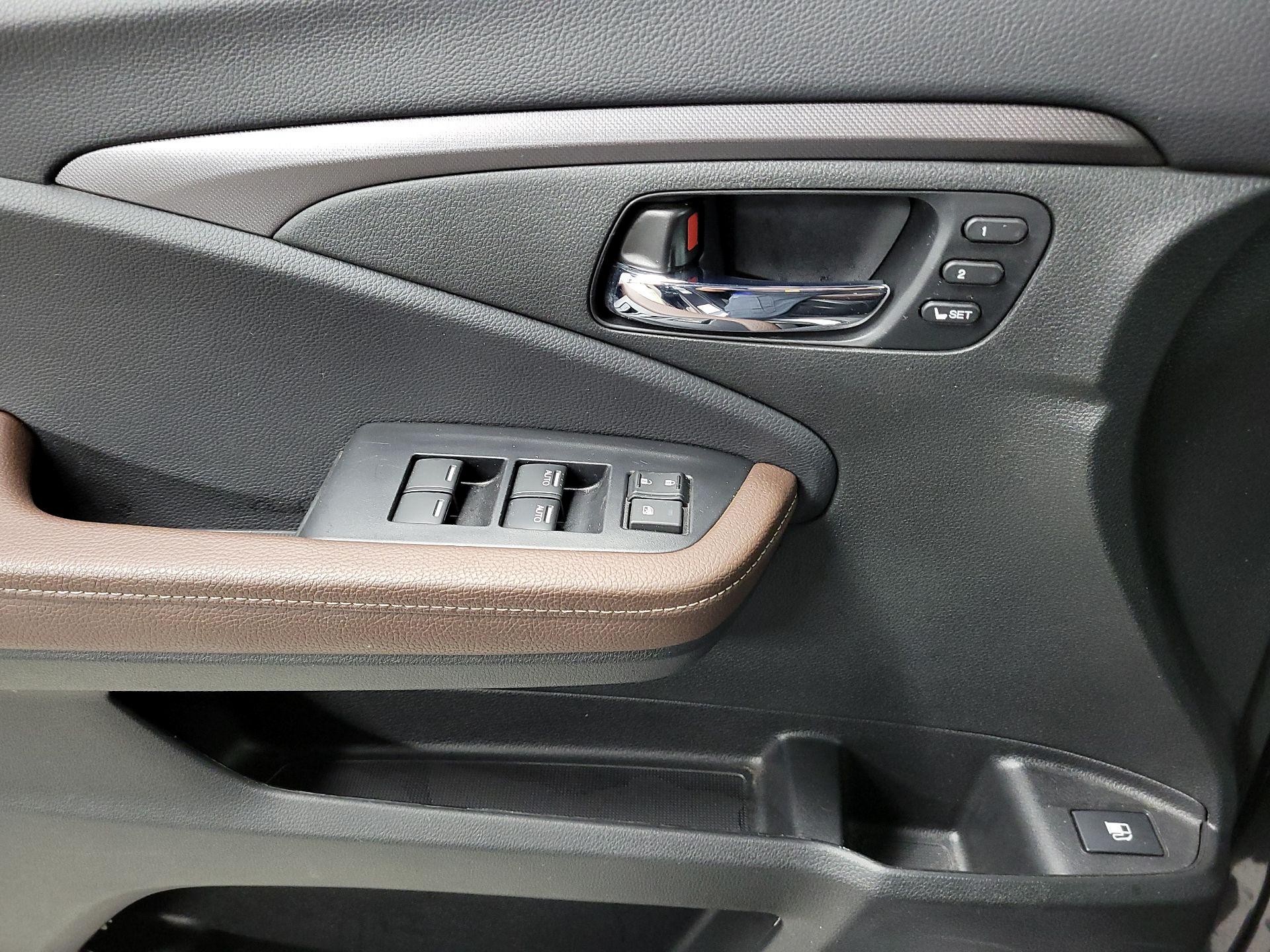 Thumbnail: 2025 Honda Ridgeline - 10