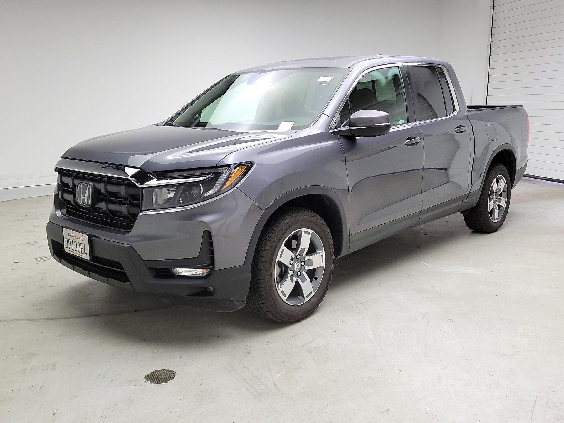 Thumbnail: 2025 Honda Ridgeline - 3