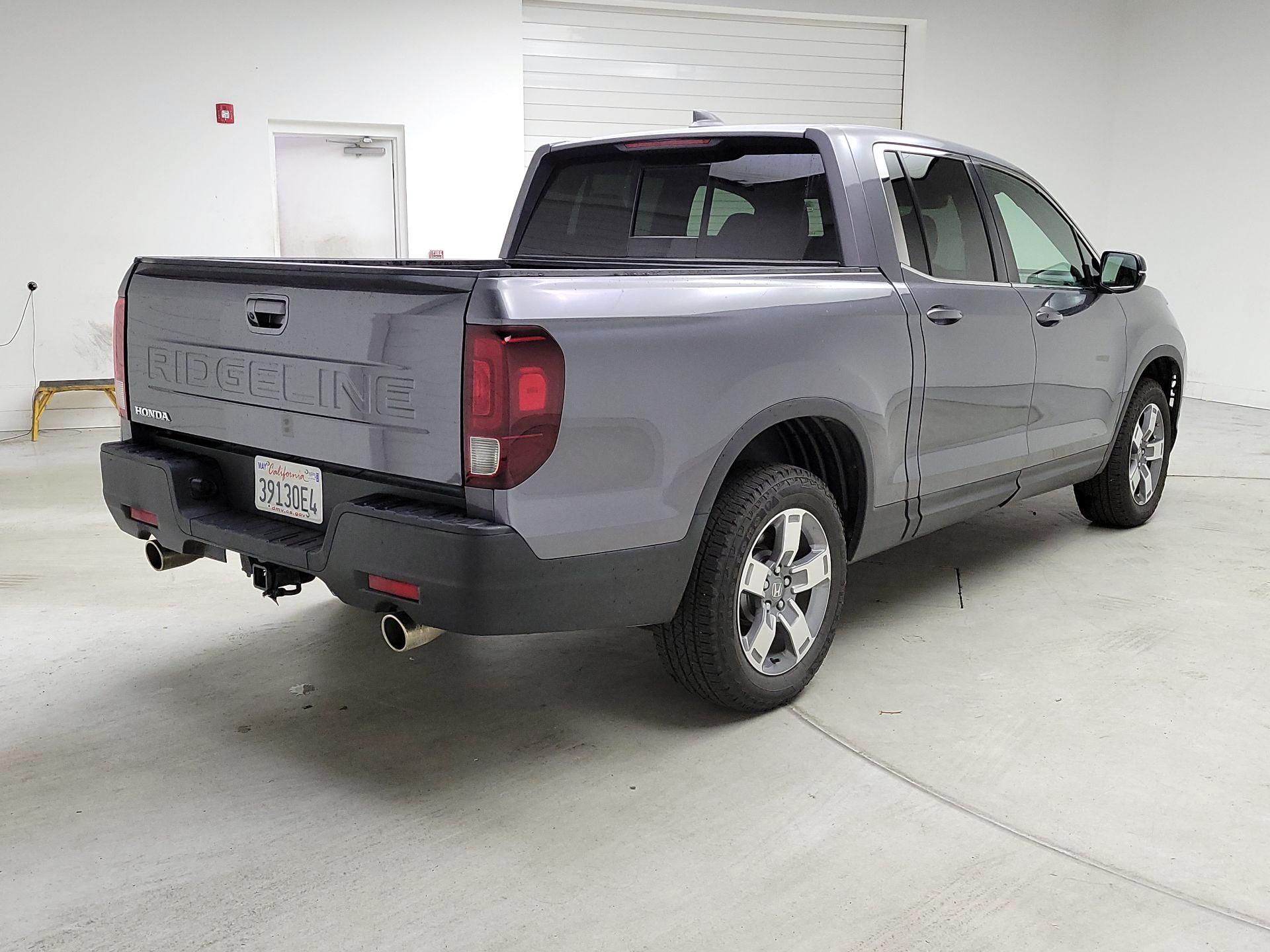 Thumbnail: 2025 Honda Ridgeline - 5