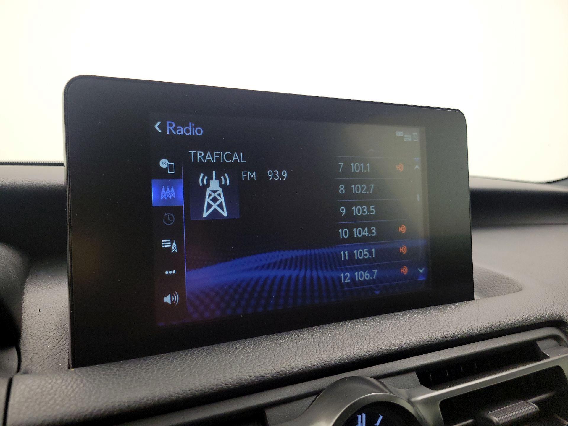 Thumbnail: 2023 Lexus IS - 14