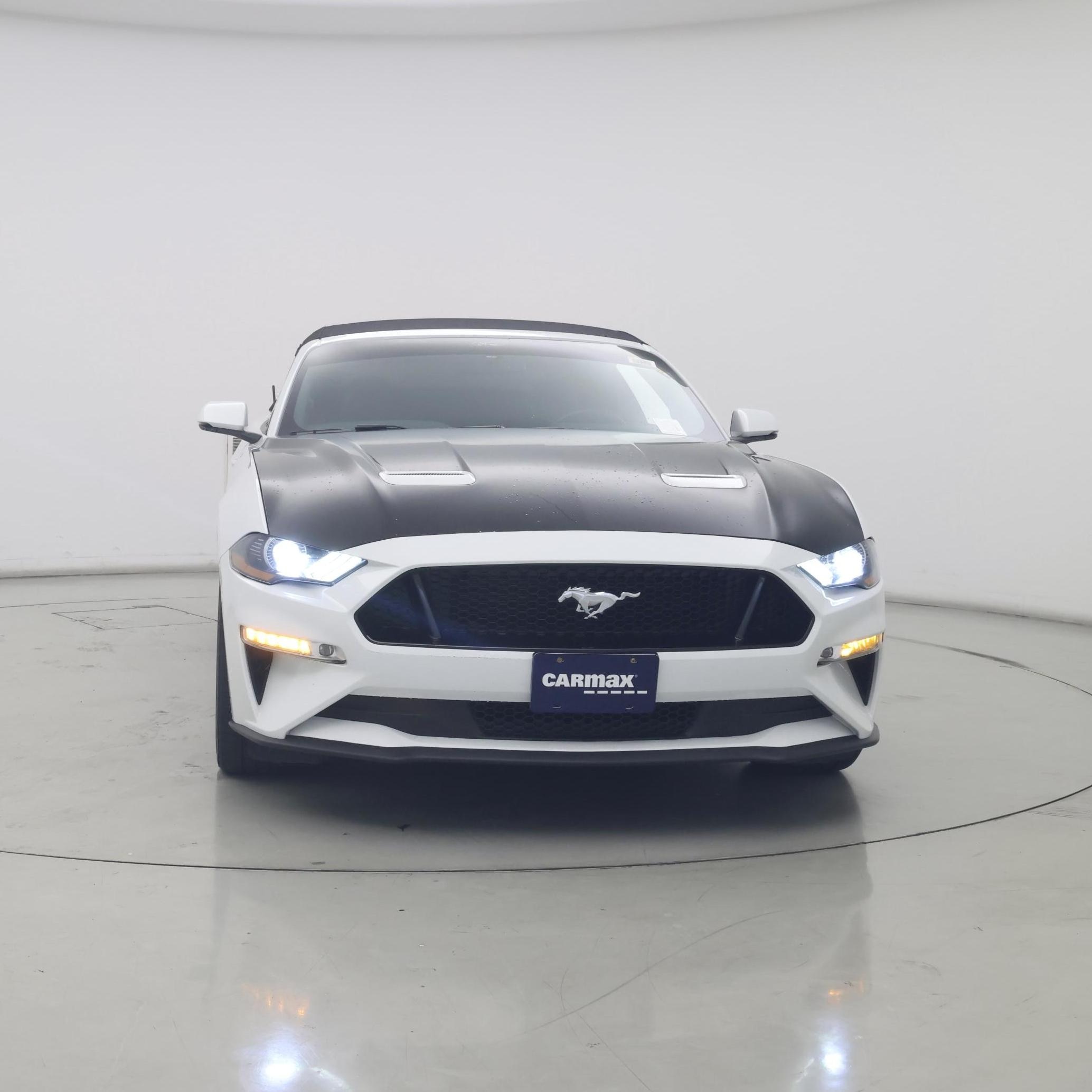 Thumbnail: 2019 Ford Mustang - 5